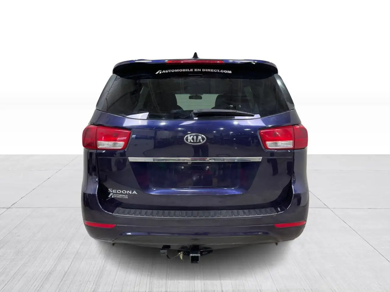 Kia Sedona снимка Kia Sedona