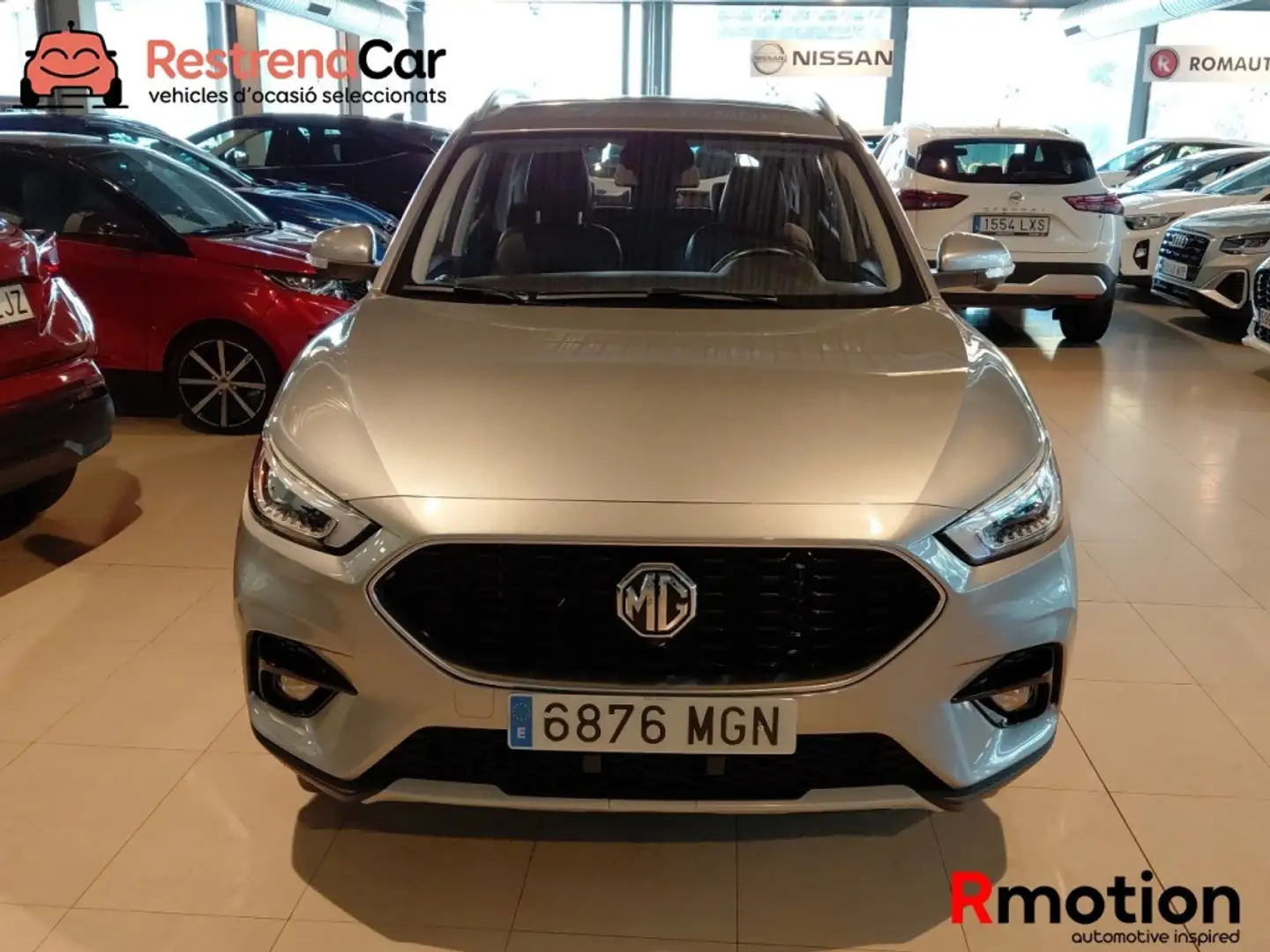 MG ZS 1.5 LUXURY 106 5P Gris - 2