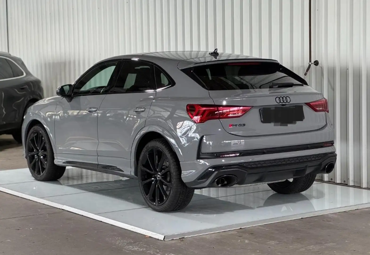 Audi RS Q3 Q3 Sportback RS 2.5 QUATTRO-TETTO APRIBILE-PELLE Grigio - 2