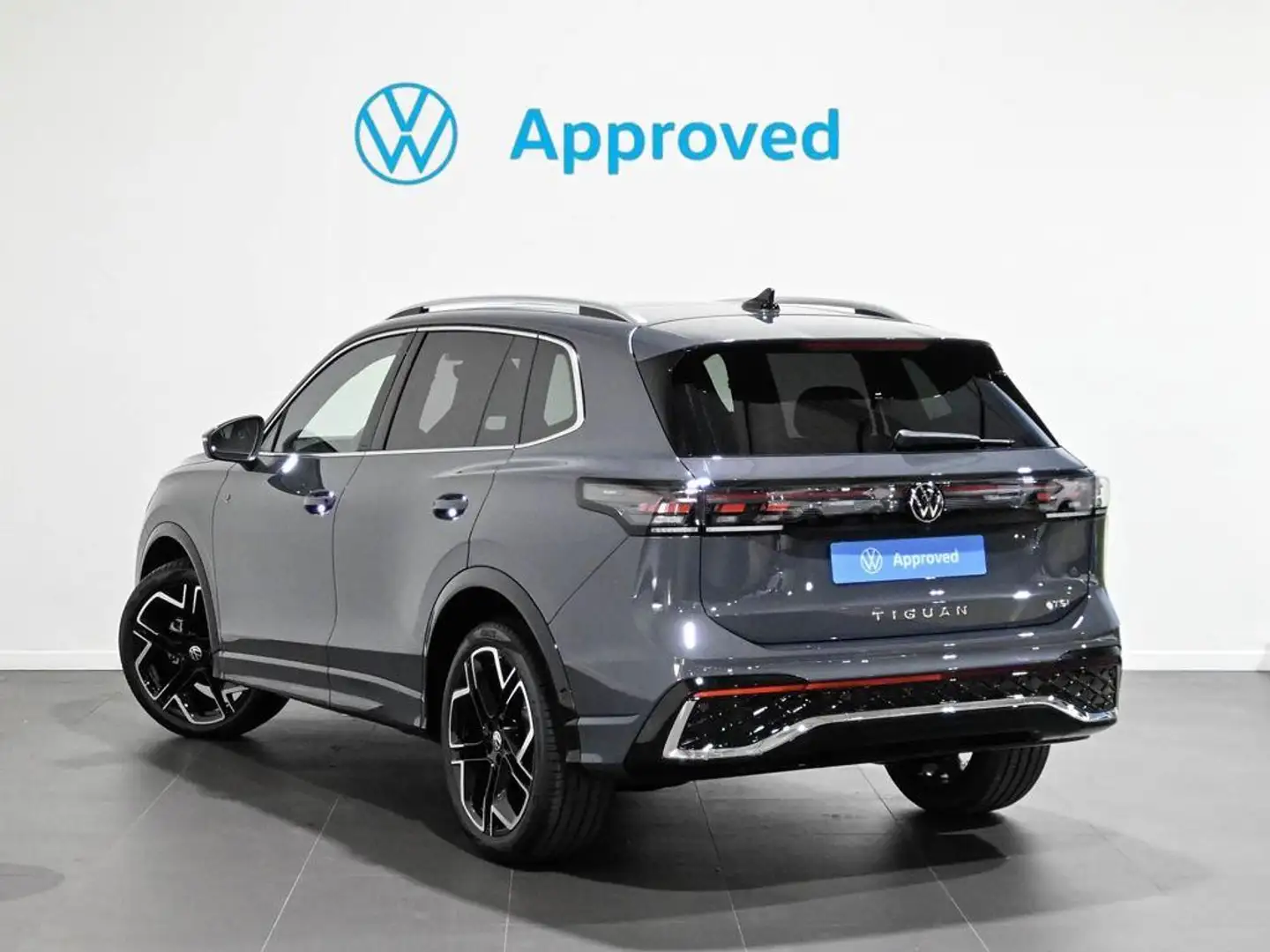 Volkswagen Tiguan 1.5 eTSI DSG R-Line 110kW Gris - 2