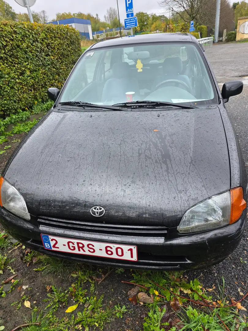 Toyota Starlet 1.3i 16v Medley Noir - 1