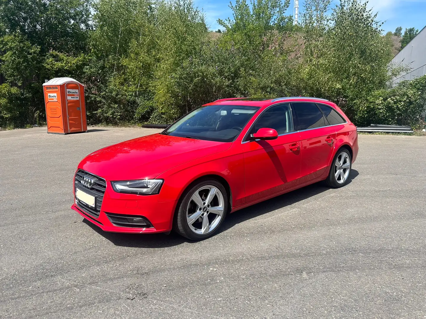 Audi A4 Rouge - 1