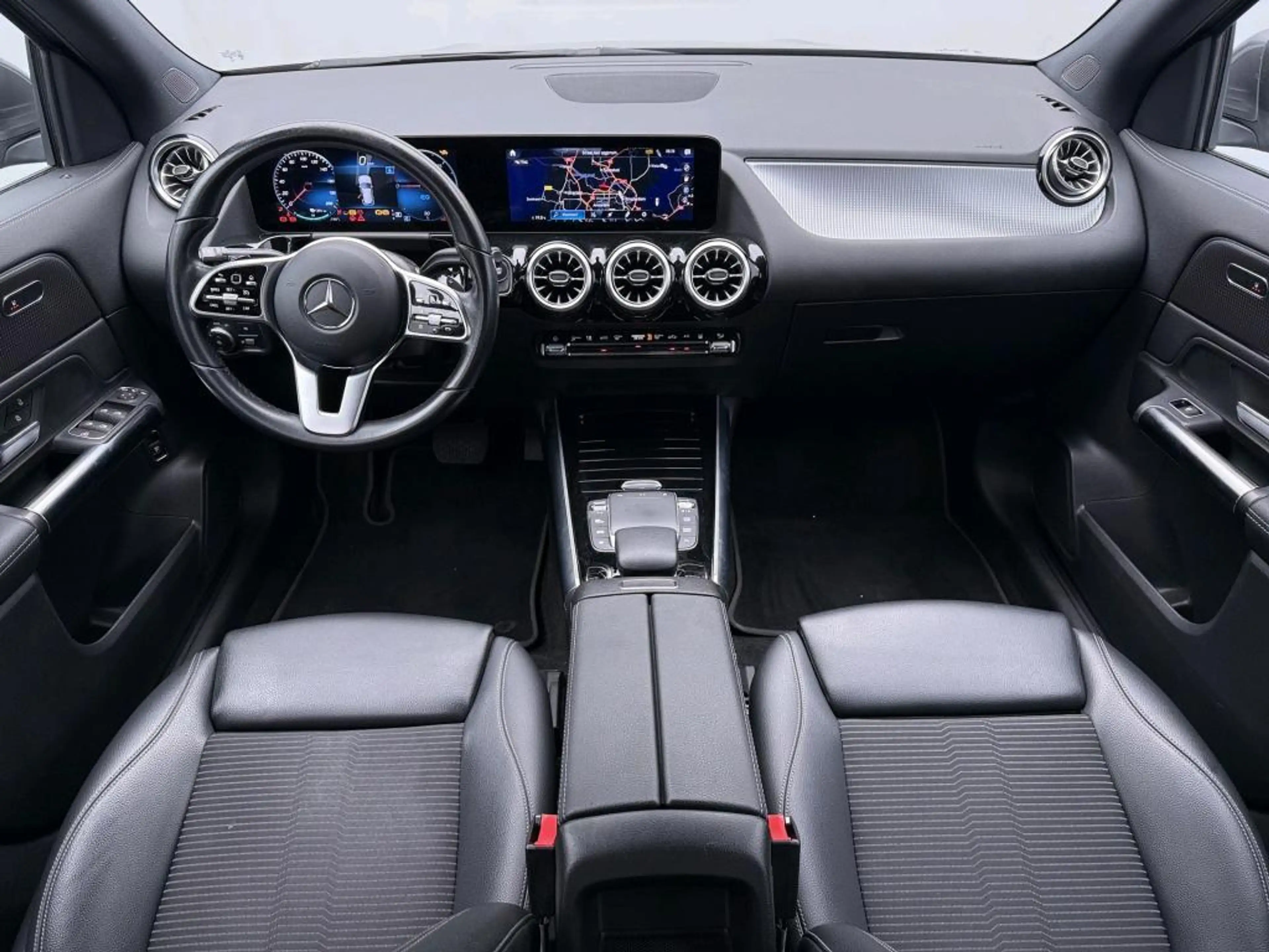 Mercedes-Benz EQA 250 Business Solution Luxury 67 kWh — photo 6