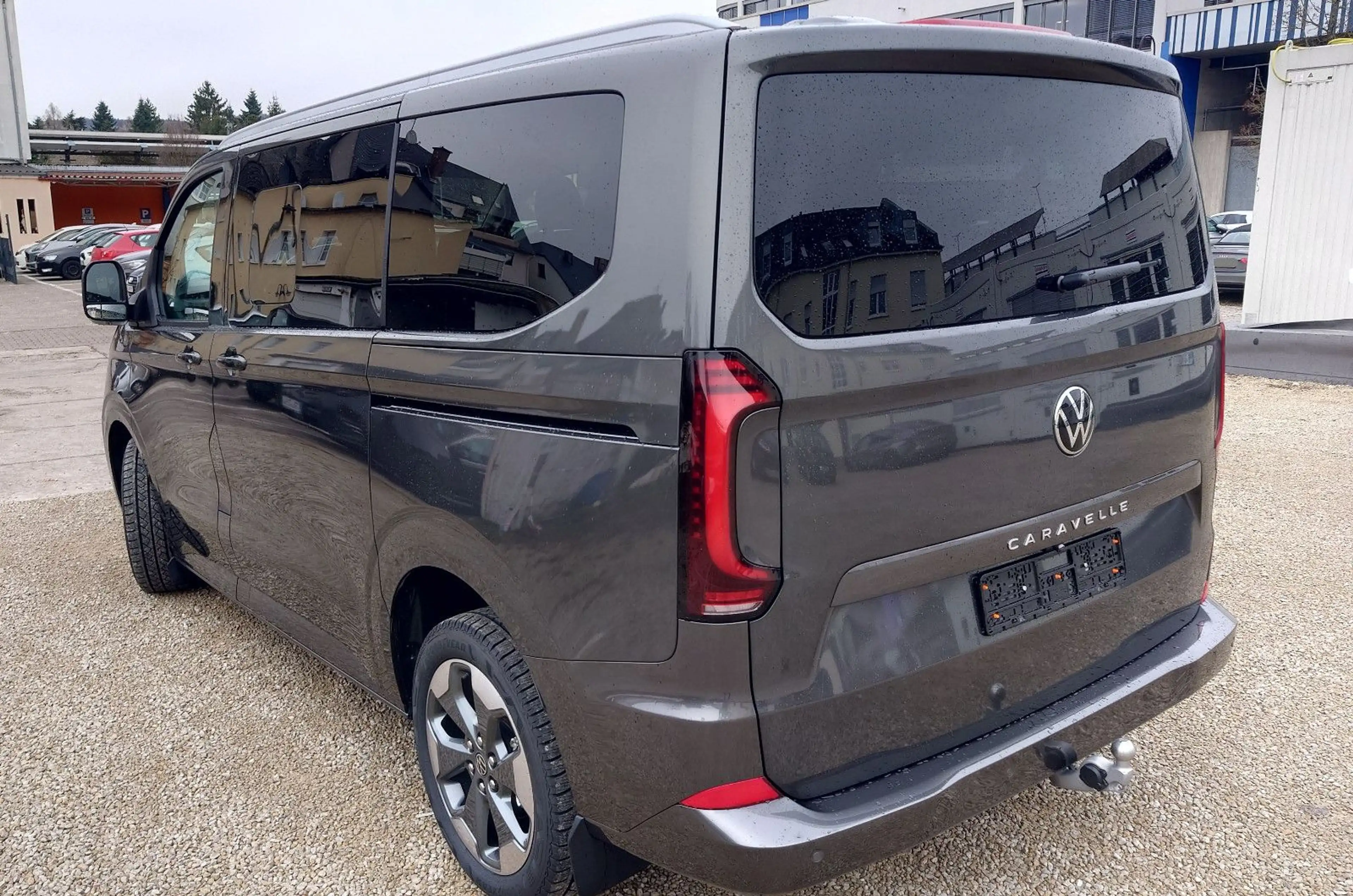 Volkswagen T7 Caravelle Style, KR, Navi, 70L Tank — photo 3