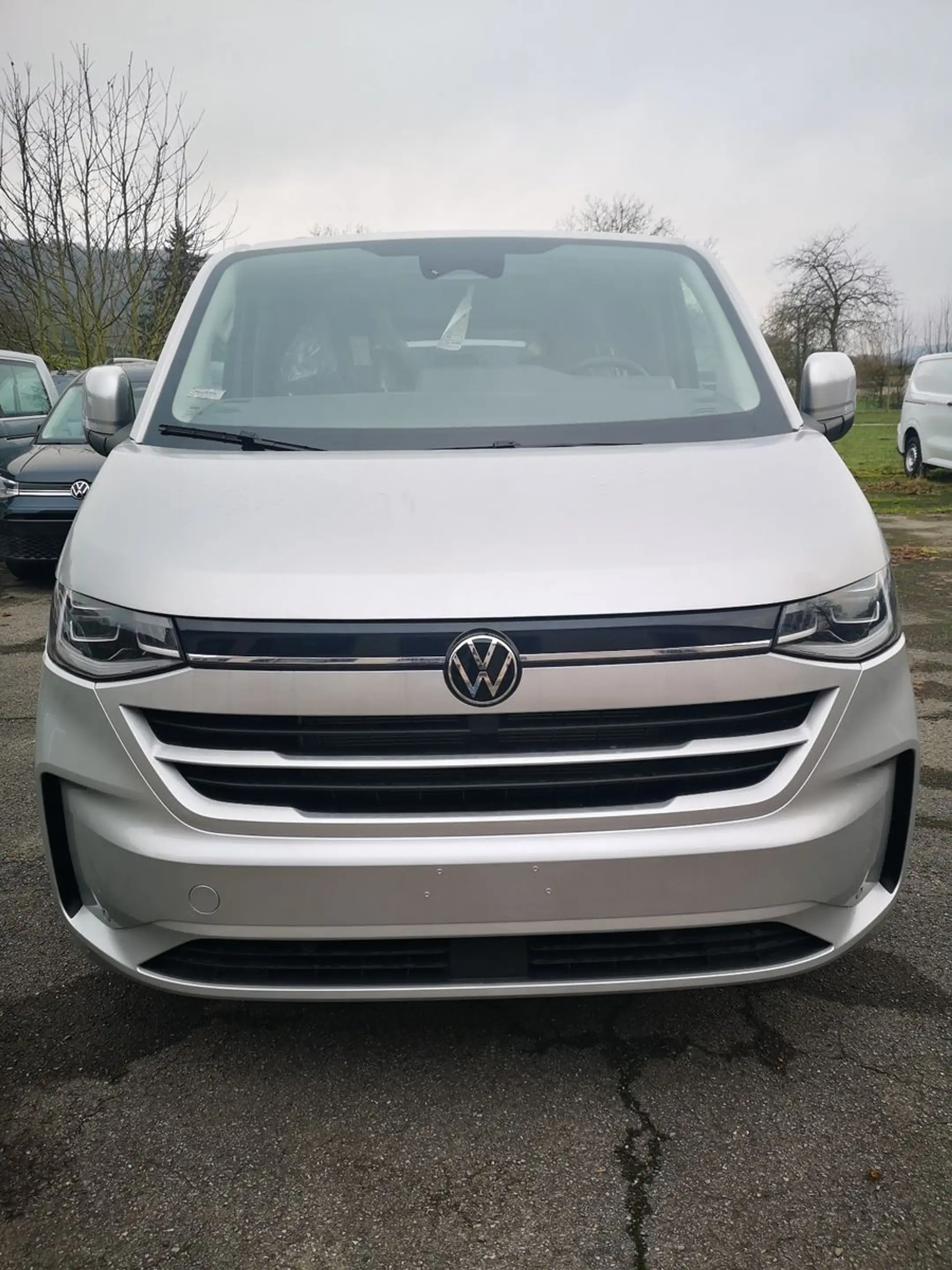 Volkswagen T7 Caravelle Style, KR, Navi, 70L Tank — photo 6