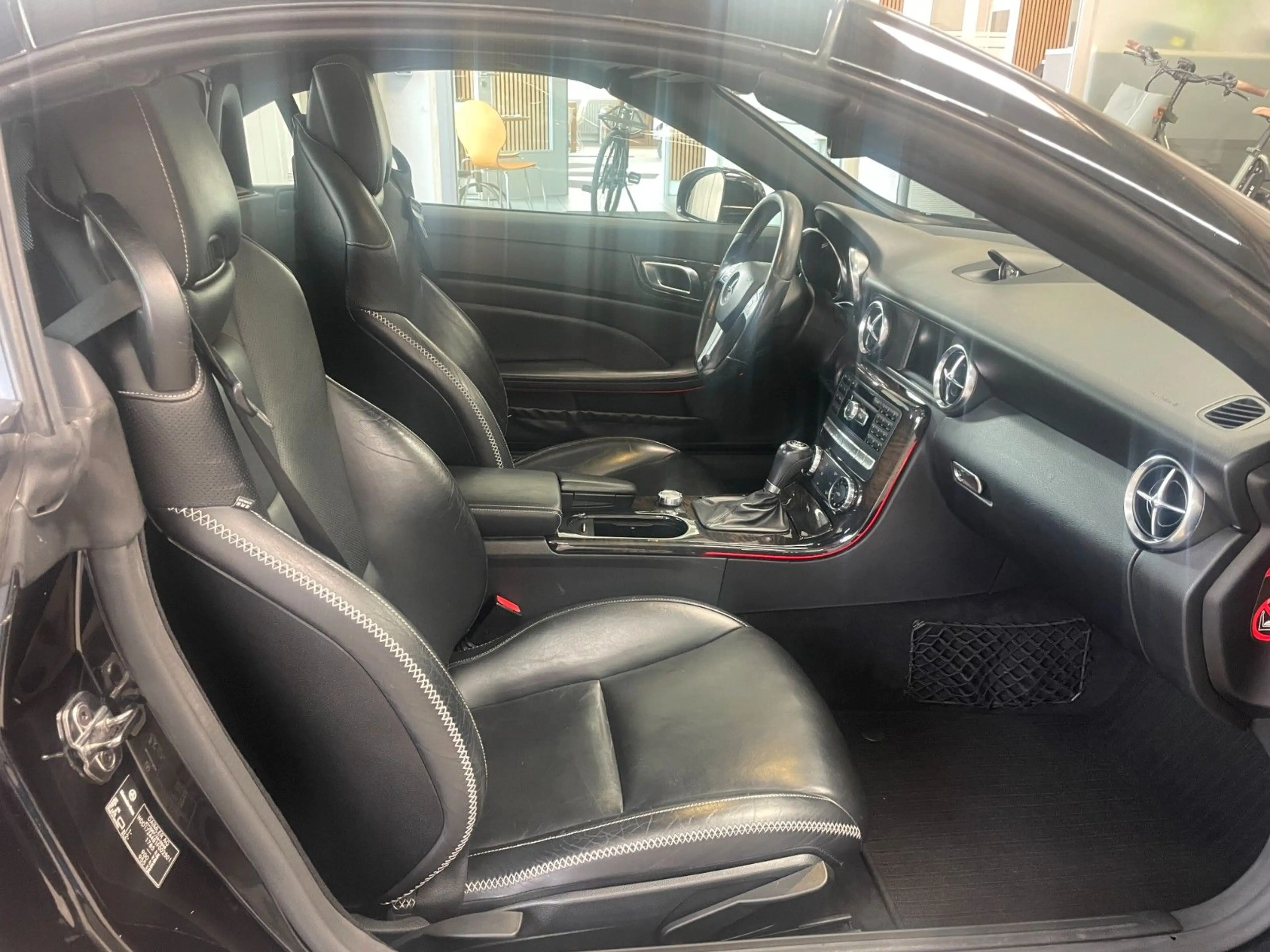 Mercedes-Benz SLK 200 /ROADSTAR/SPORTP/LEDER/KLIMA/SHZ/18" — photo 7