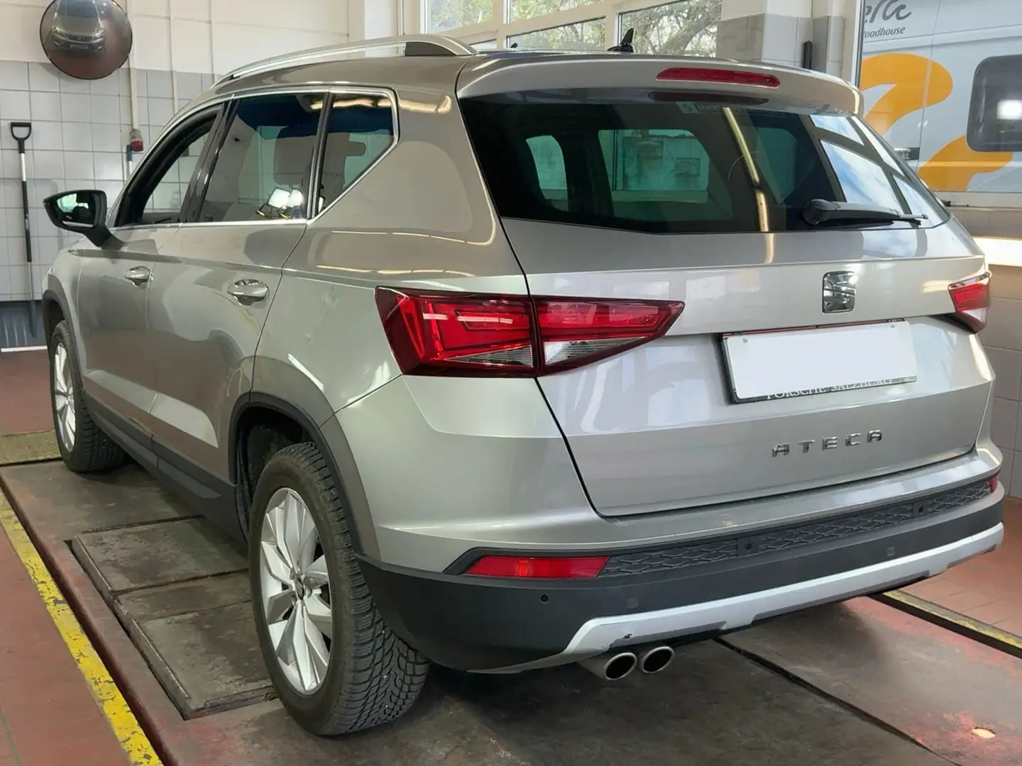 SEAT Ateca Ateca 1,4 Xcellence ACT TSIXcellence Braun - 2