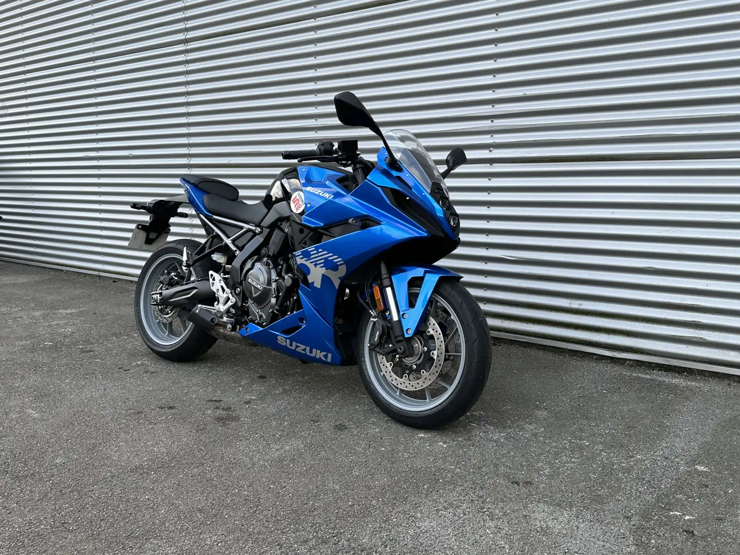 Suzuki GSX 8R Blanc - 1