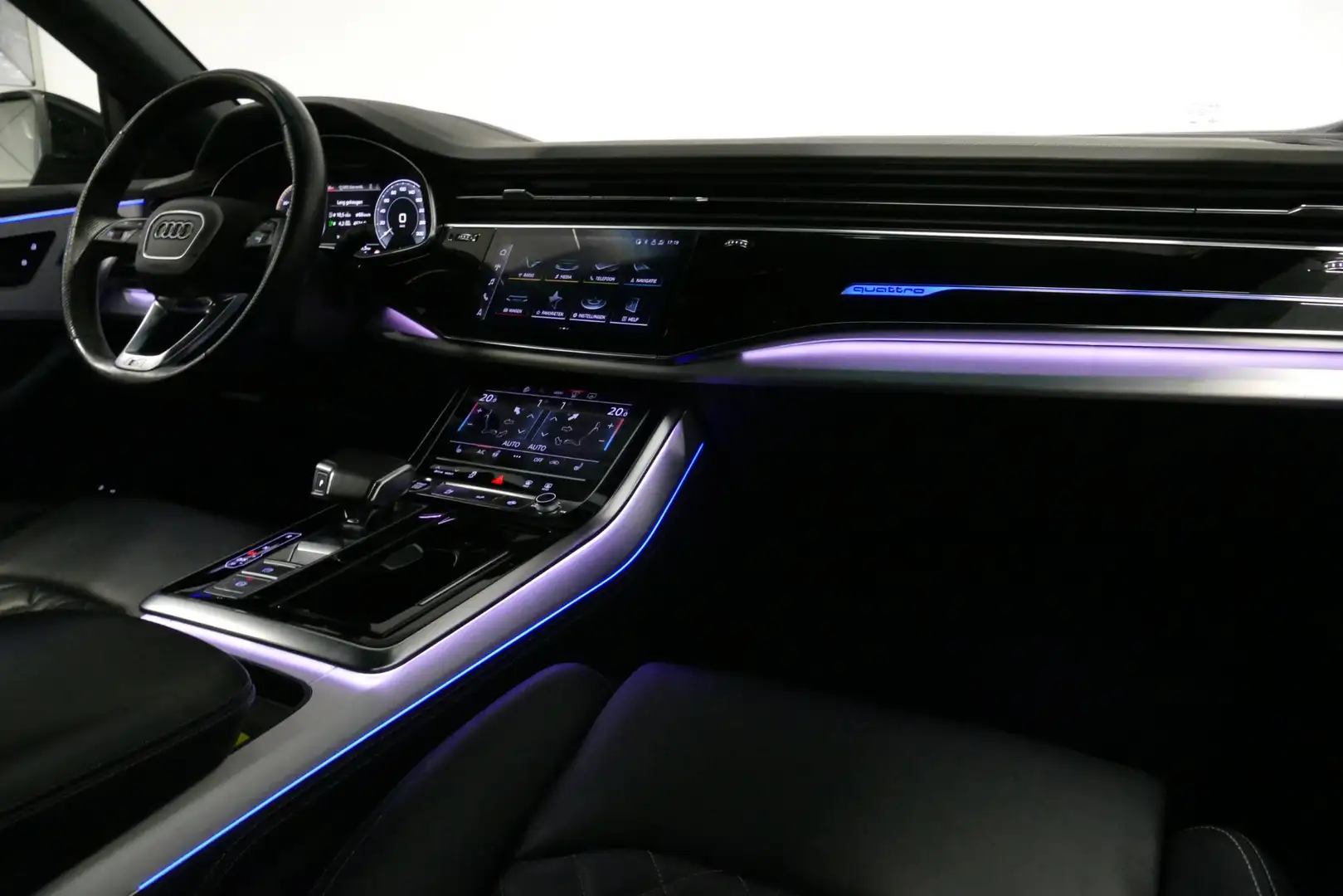 Audi Q8 60 TFSI e quattro Competition / S-Line / HD Matrix Noir - 2