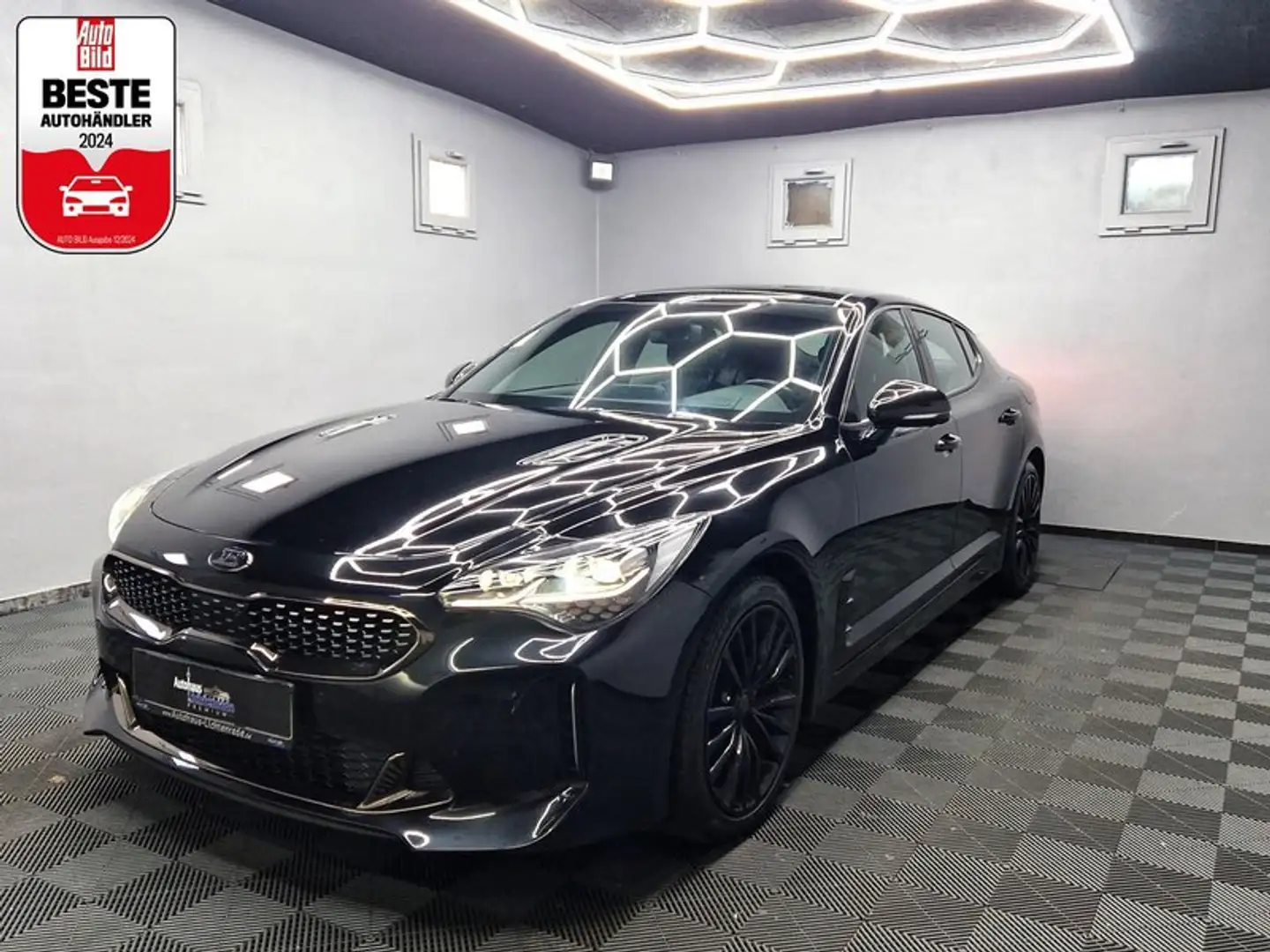 Kia Stinger GT-Line 4WD  |AUTOM|PANO|LEDERI|LED|360*GRAD Schwarz - 1