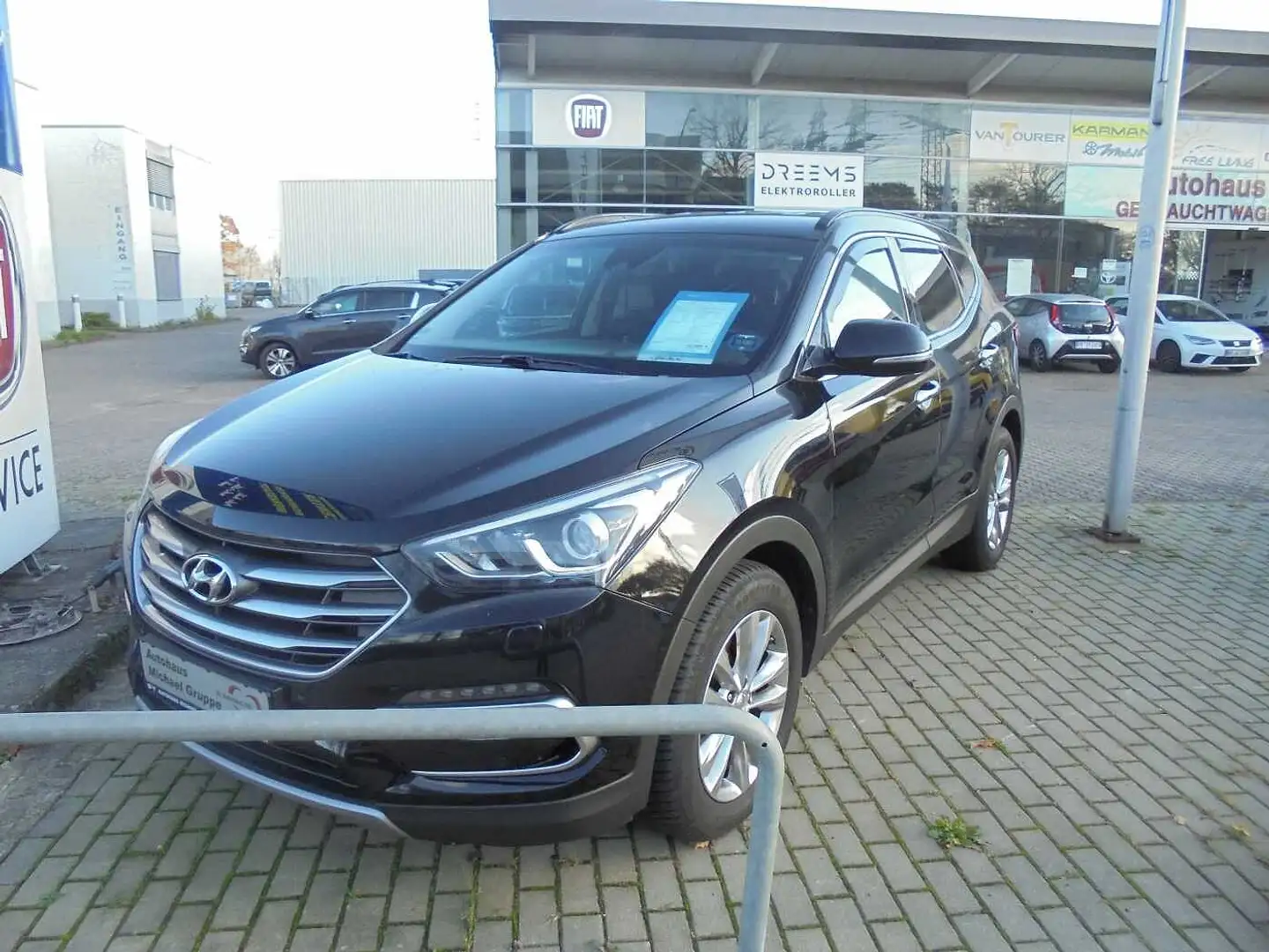Hyundai SANTA FE Diesel Grand 2.2 CRDI 4WD Automatik Schwarz - 1