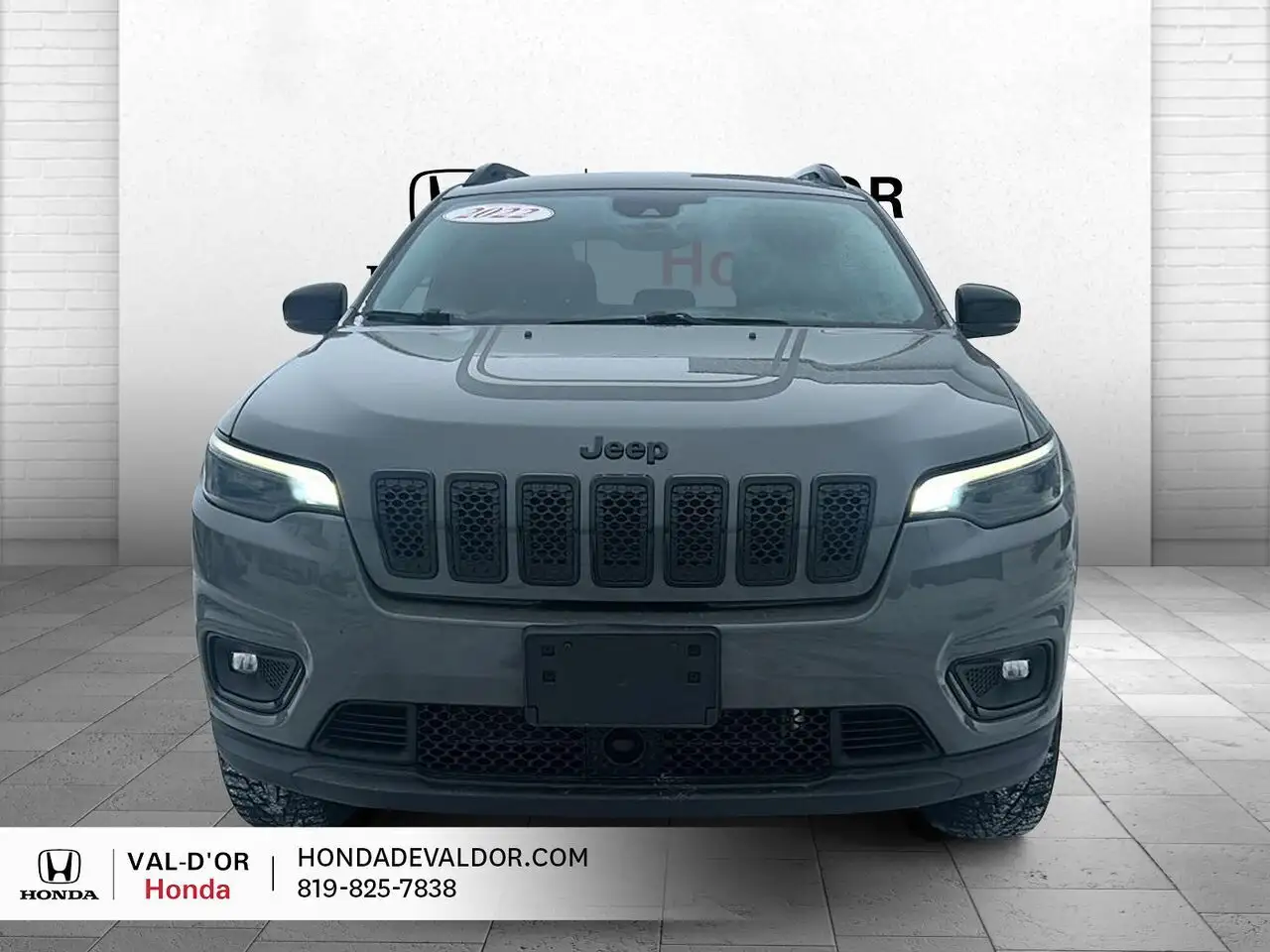Jeep Cherokee снимка Jeep Cherokee