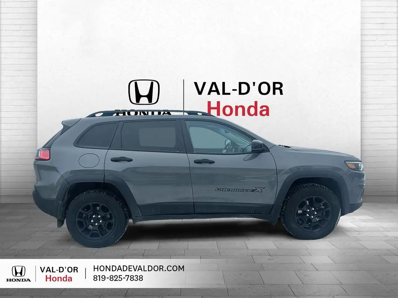Jeep Cherokee снимка Jeep Cherokee