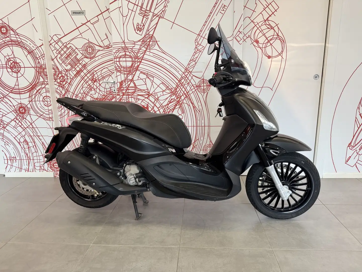 Piaggio Beverly 300 PIAGGIO BEVERLY 300 - YM 2020 - 1