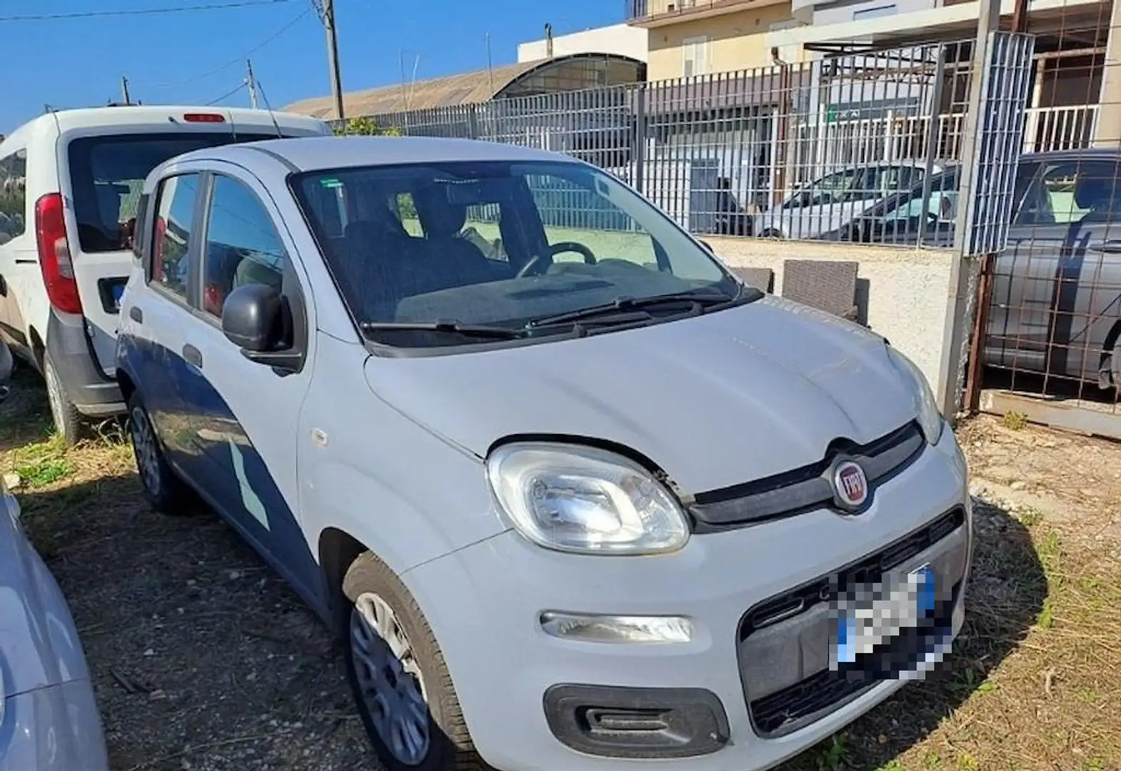 Fiat Panda 1.3 MJT 95 CV S&S Easy Autovettura Grau - 2