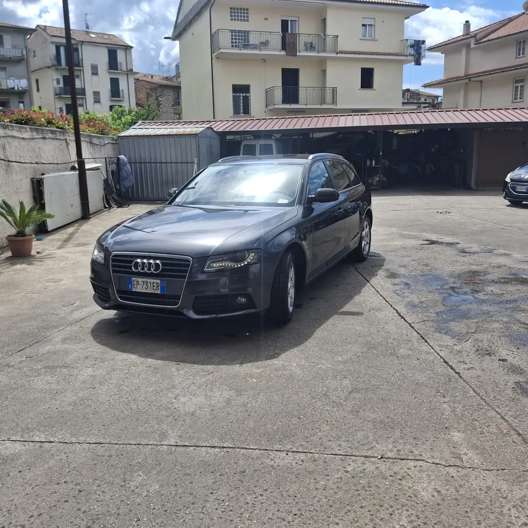 Audi A4 avant 2.0 143 b8 - 1