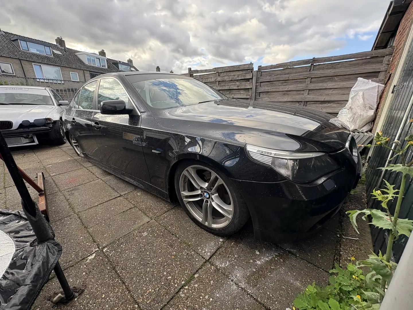BMW 523 523i Zwart - 1