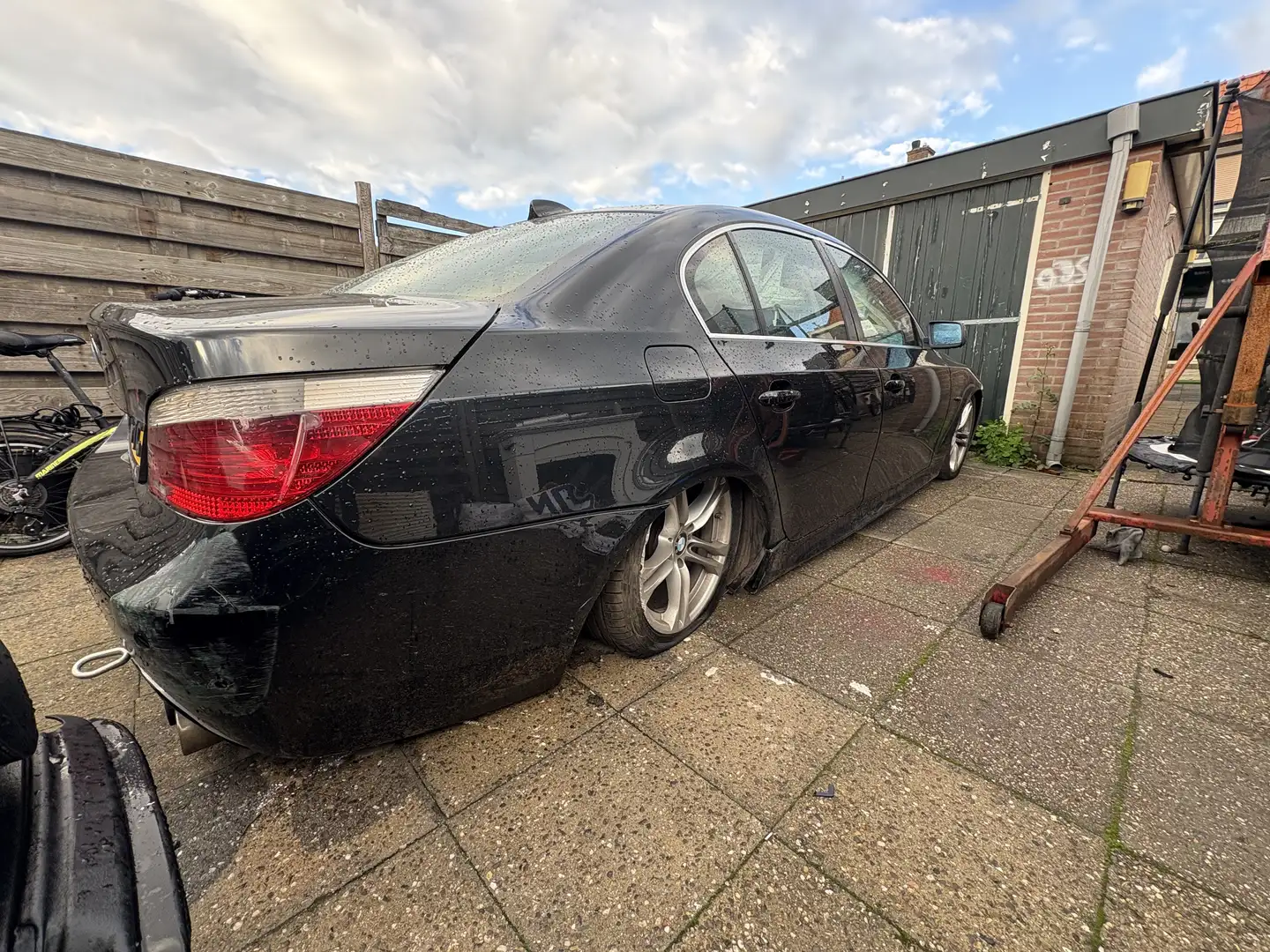 BMW 523 523i Zwart - 2