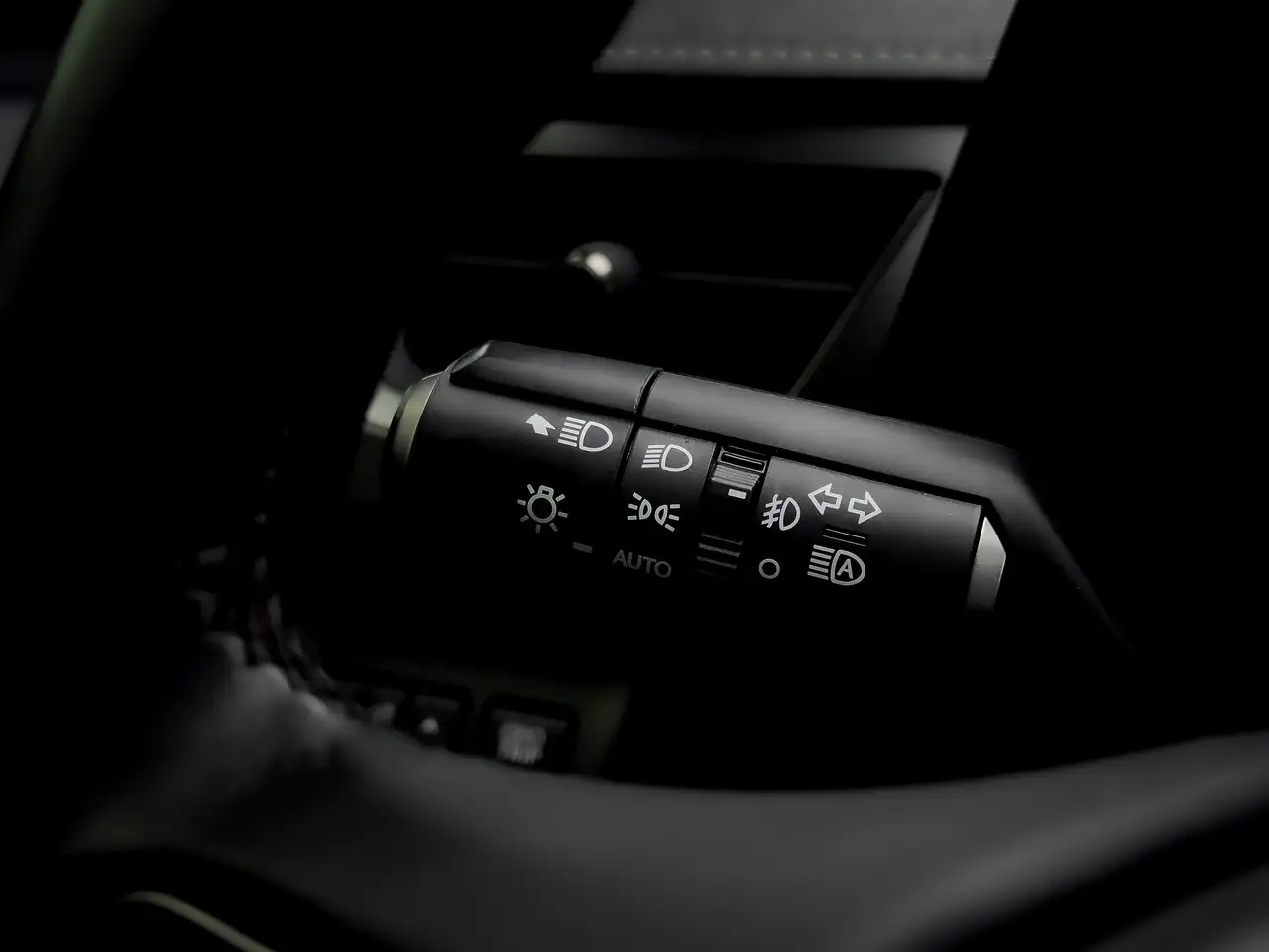 Lexus UX снимка Lexus UX