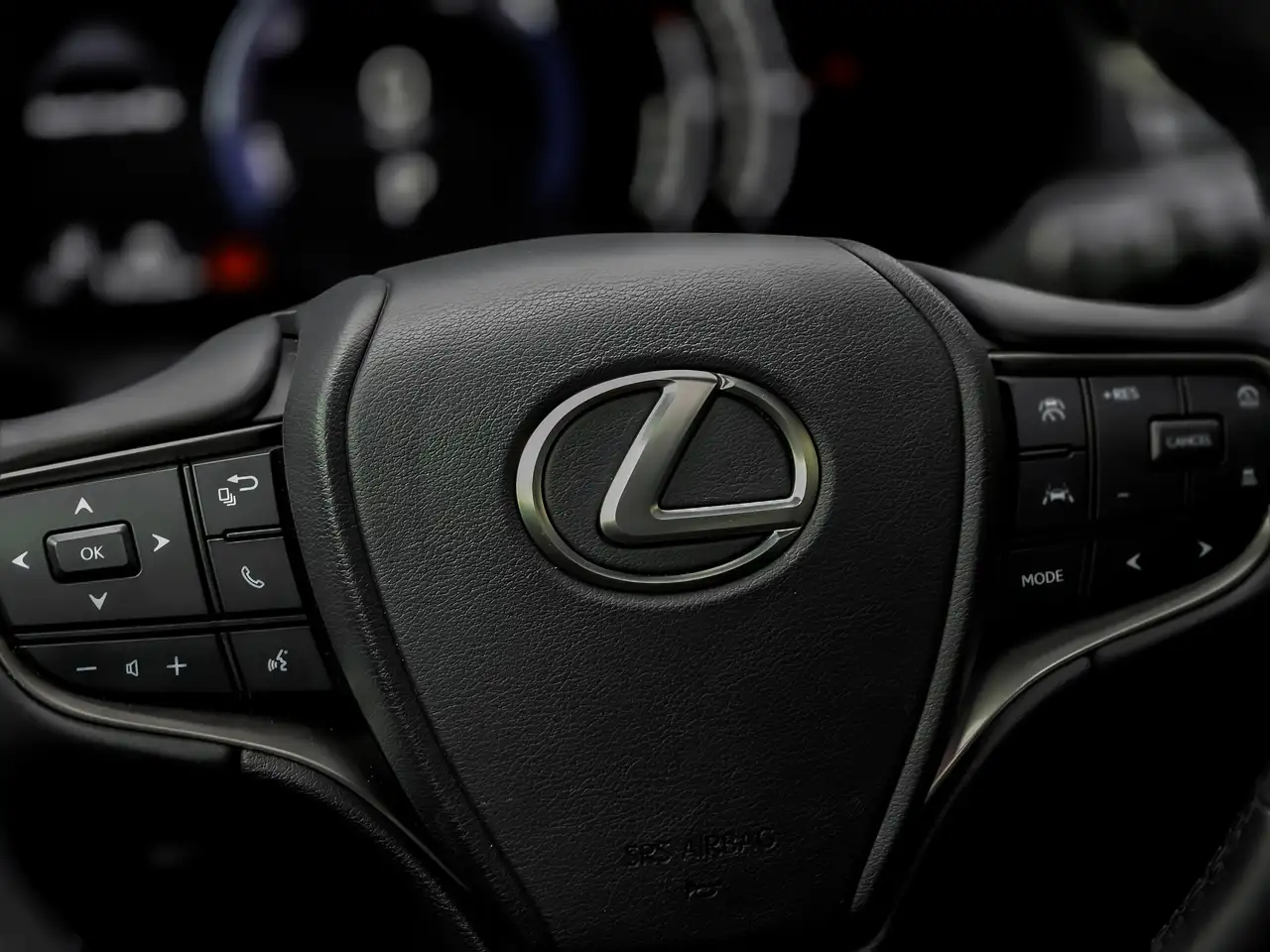 Lexus UX снимка Lexus UX
