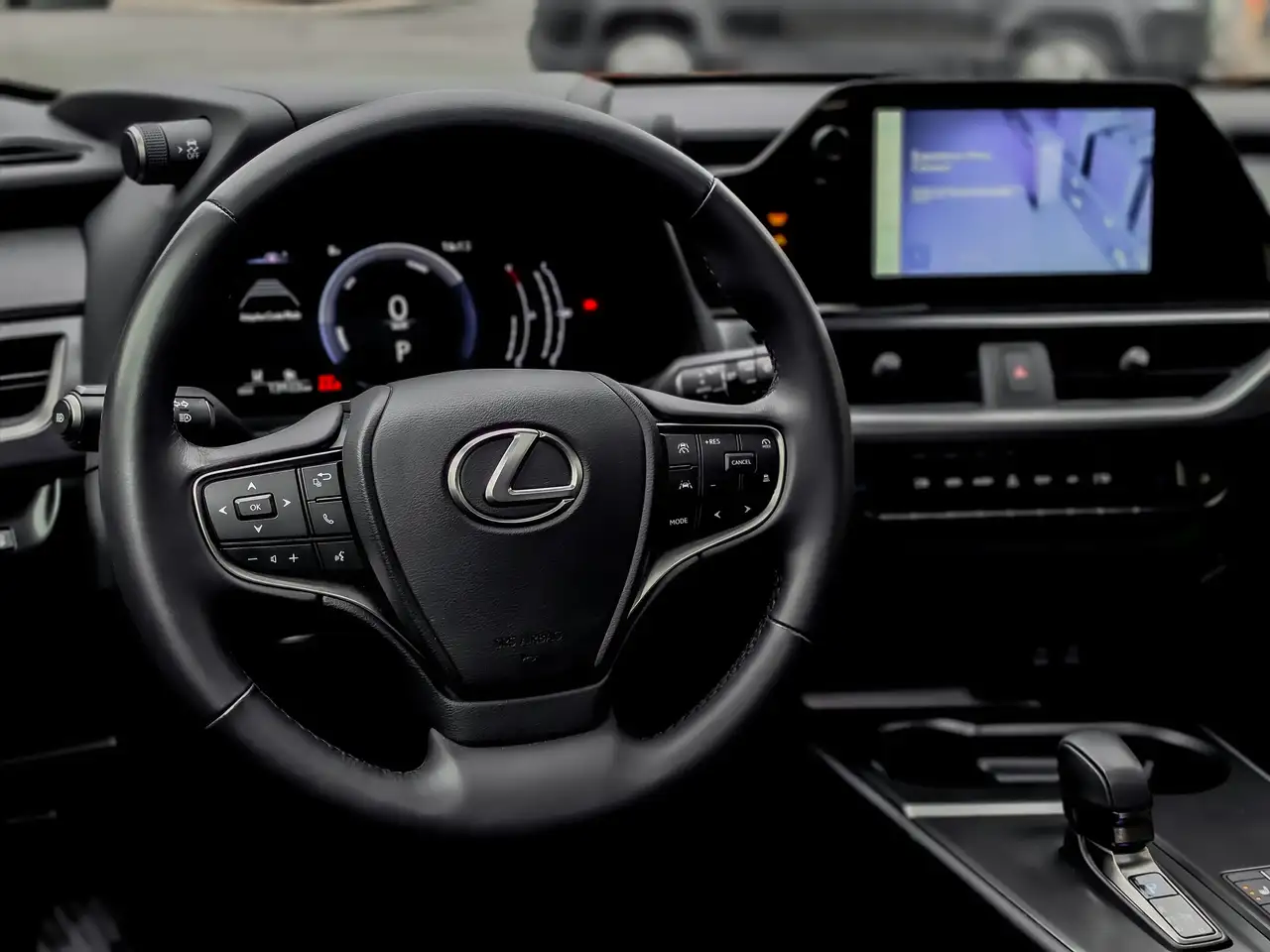 Lexus UX снимка Lexus UX