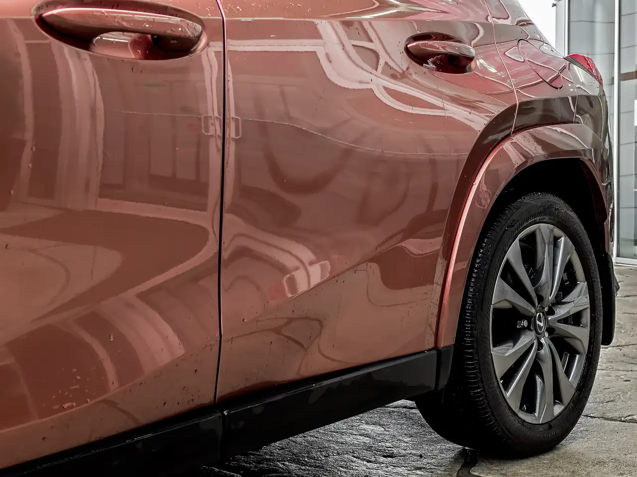 Lexus UX снимка Lexus UX