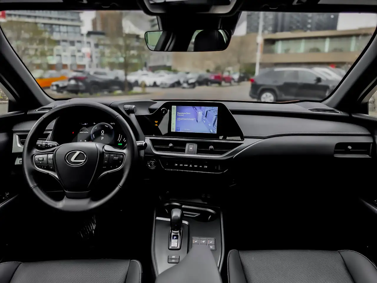 Lexus UX снимка Lexus UX