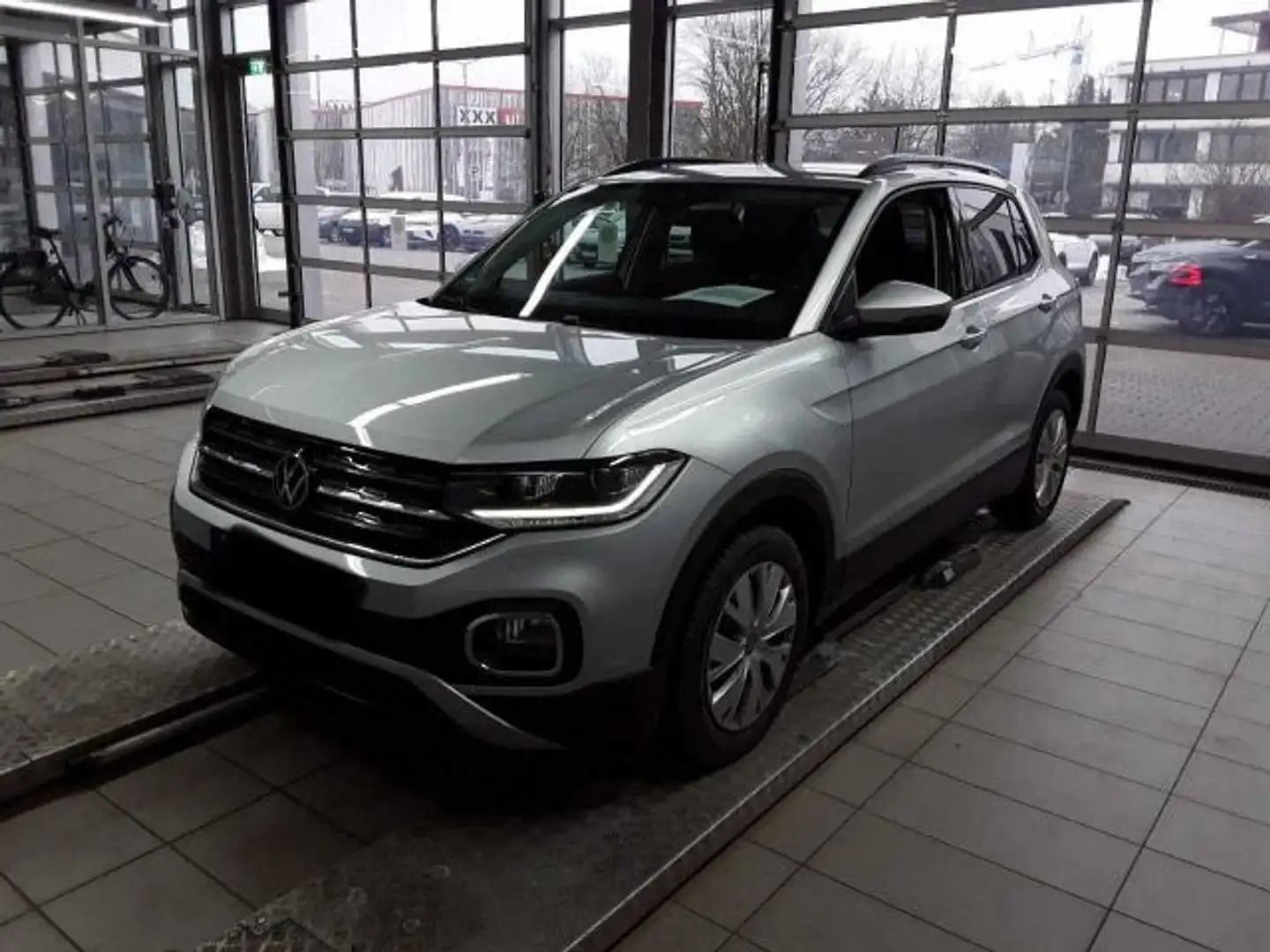 Volkswagen T-Cross ACTIVE Silber - 1