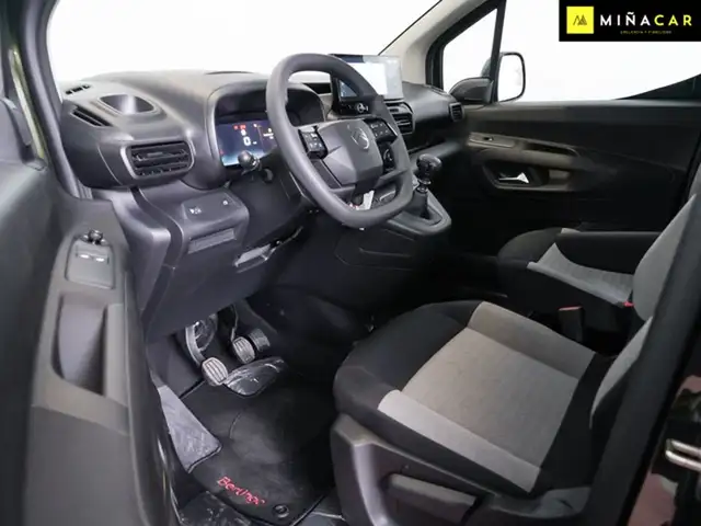 Citroen Berlingo view 16