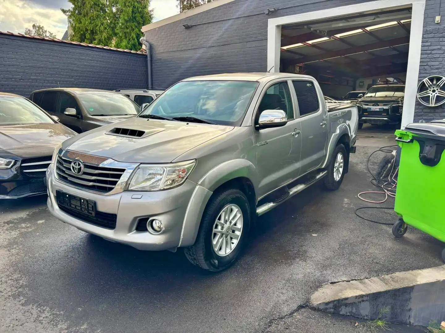 Toyota Hilux 3.0 BVM Belgium Car/ 1 Owner/ 3.0 T Gris - 1