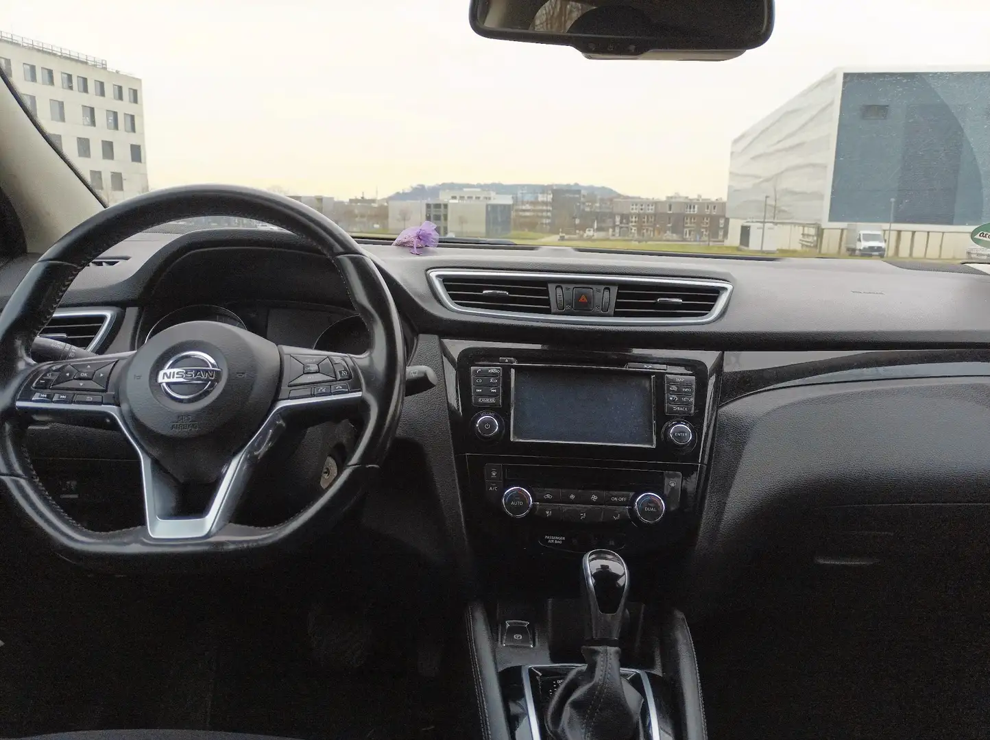 Nissan Qashqai 1.2 DIG-T Xtronic TEKNA - 2