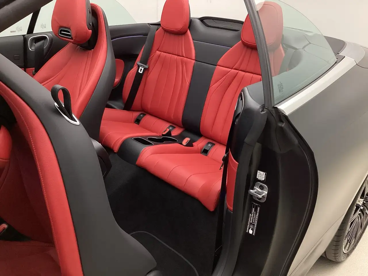 Mercedes-Benz CLE 300 Cabriolet AMG Leder Rot Magno 20 Zoll Navi, миниатюра 18
