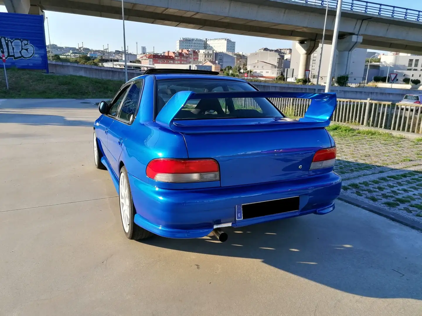 Subaru Impreza 2.0 GT Turbo AWD Bleu - 2