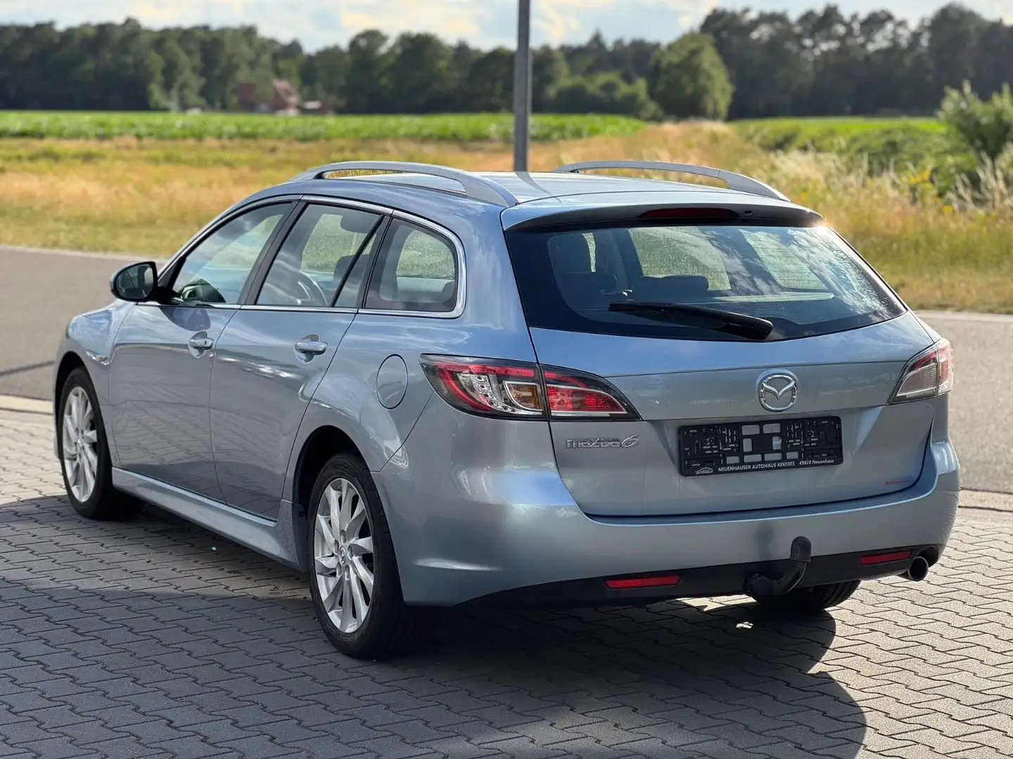 Mazda 6 Kombi 2.2 CRDT Edition 125 Klimaautomatik plava - 2