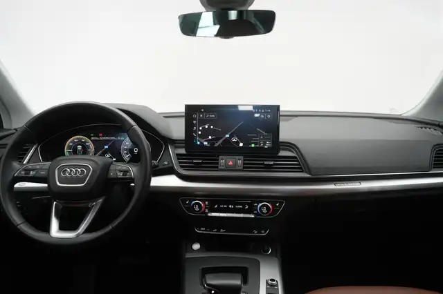 Audi Q5 view 15