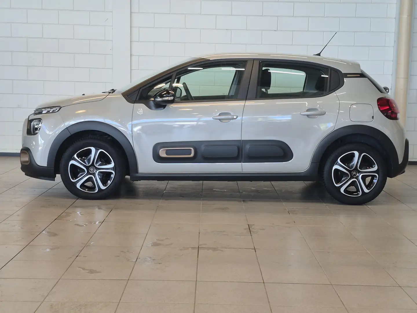 Citroen C3 1.2 PureTech C-Series | Airco (automatisch) | Appl Grijs - 2
