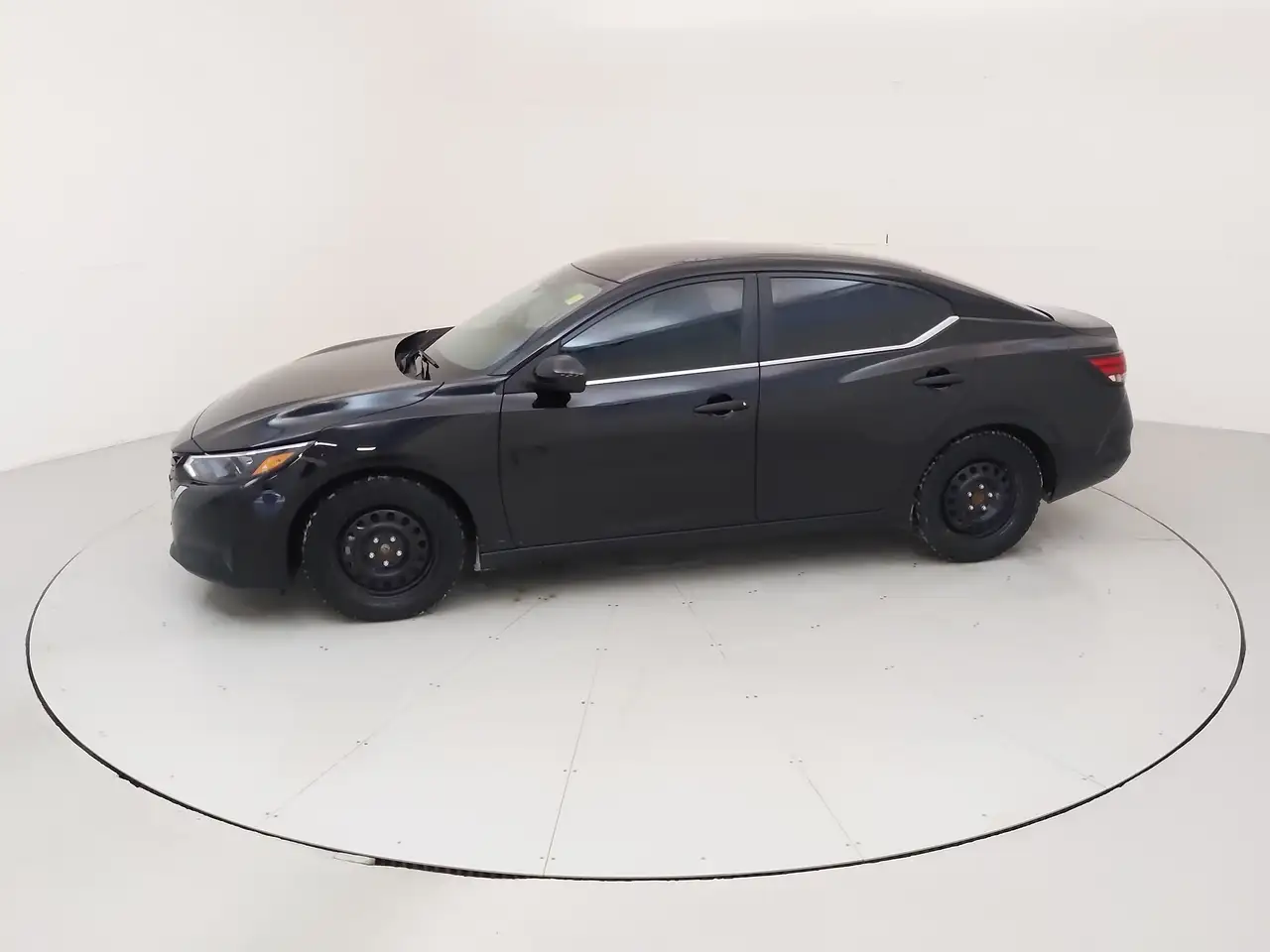 Nissan Sentra снимка Nissan Sentra
