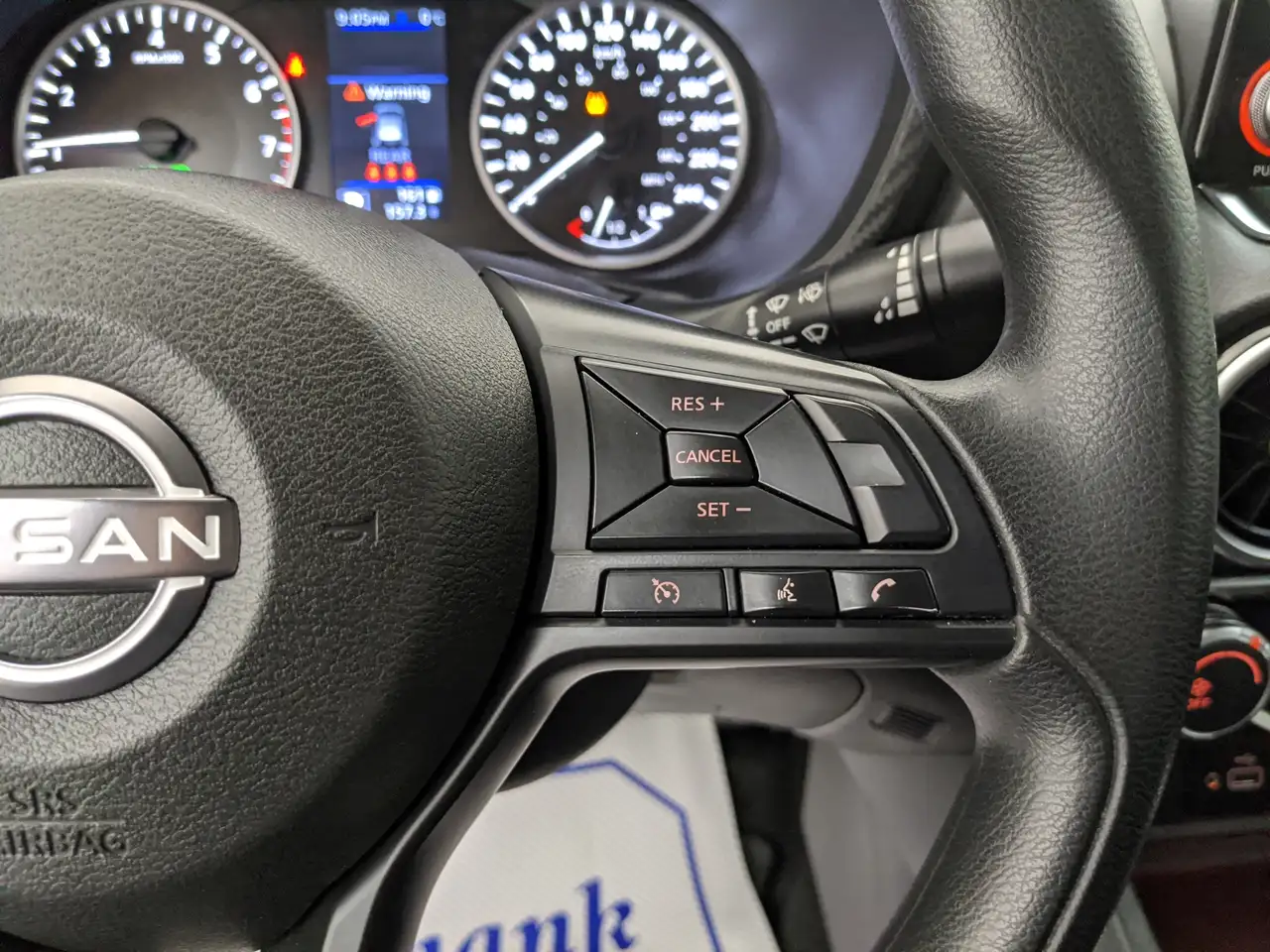 Nissan Sentra снимка Nissan Sentra