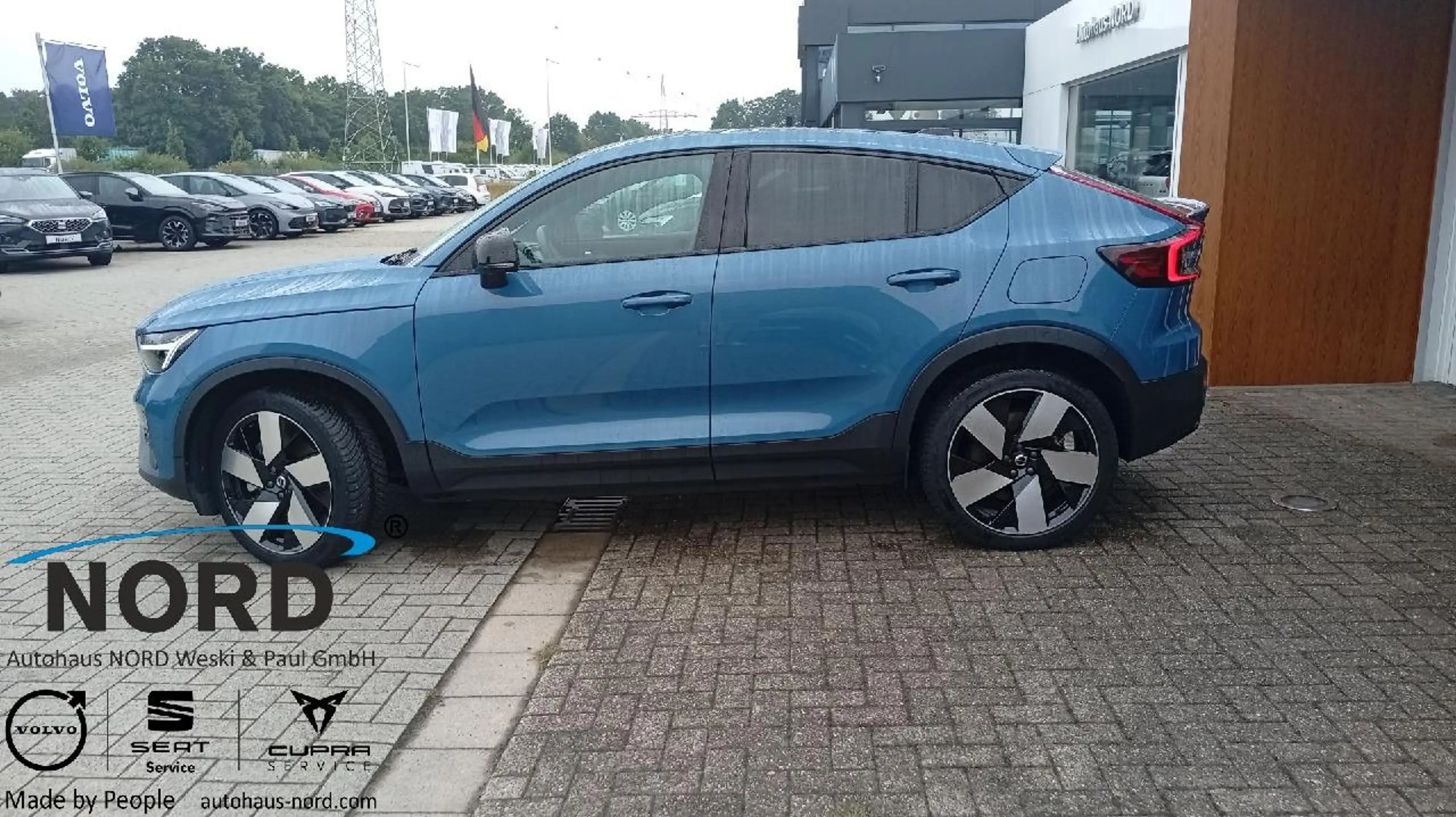 Volvo C40 Ultimate Pure Electric AWD/Memo-Sitze/20 — photo 8
