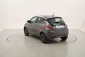 Lancia Ypsilon Gold 1.0 Mild Hybrid 69CV Grau - thumbnail 3