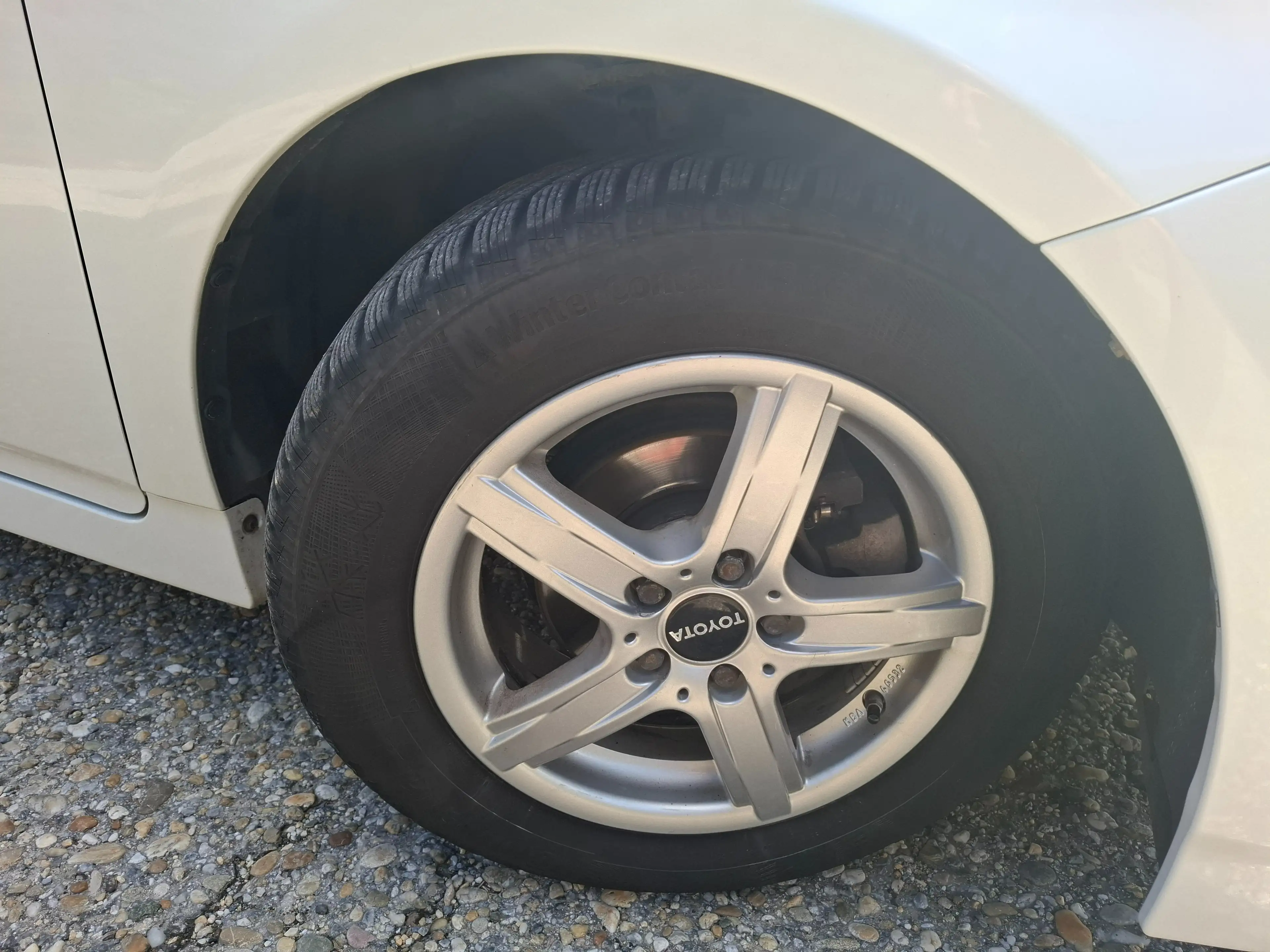 Toyota Prius Prime 1,8 VVT-i Hybrid Plug-in AKTION — photo 9