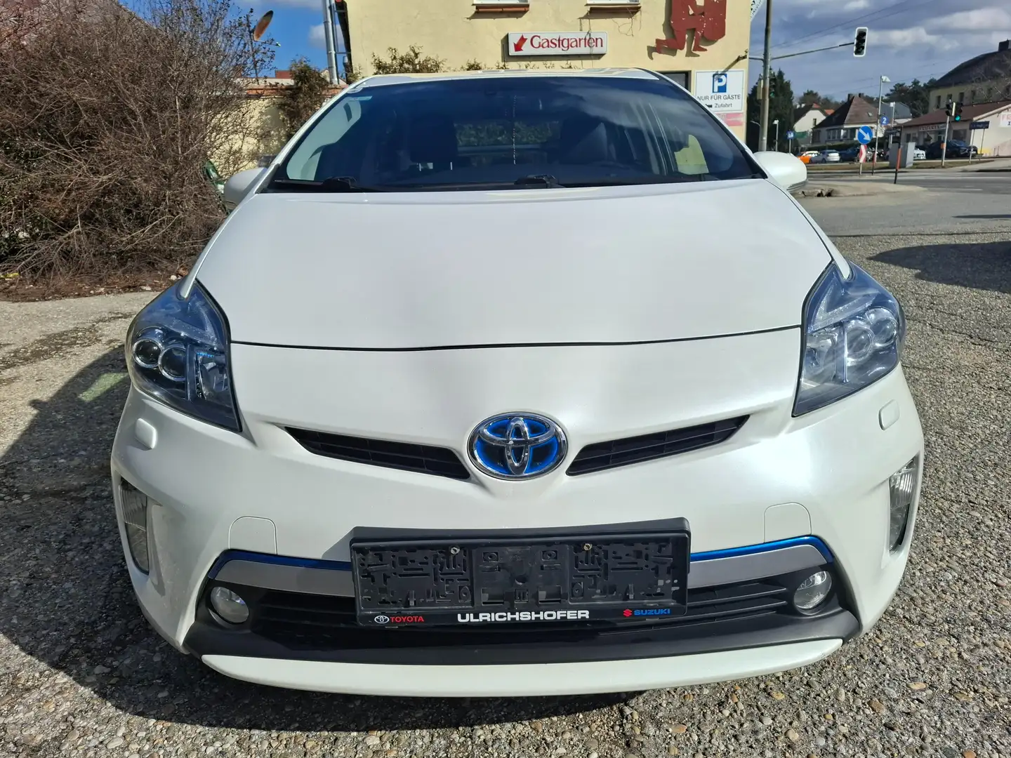 Toyota Prius Prime 1,8 VVT-i Hybrid Plug-in AKTION Білий - 2