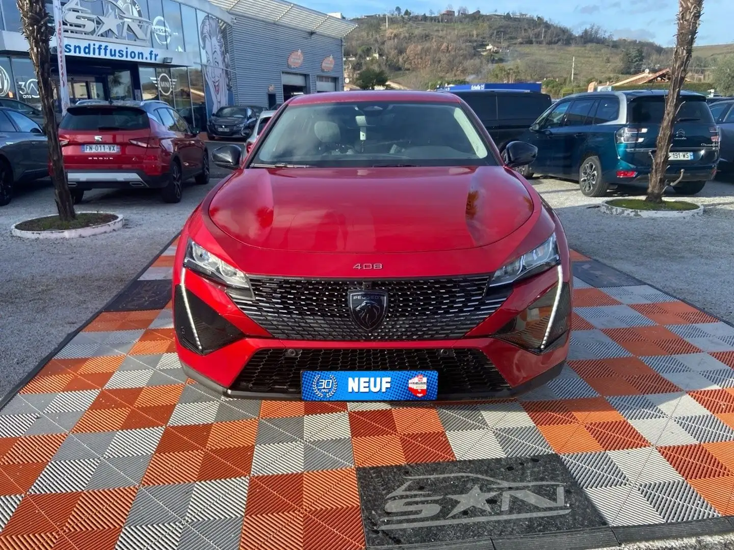 Peugeot 408 PureTech 130 EAT8 ALLURE PACK Caméra 360Â° Rouge - 2