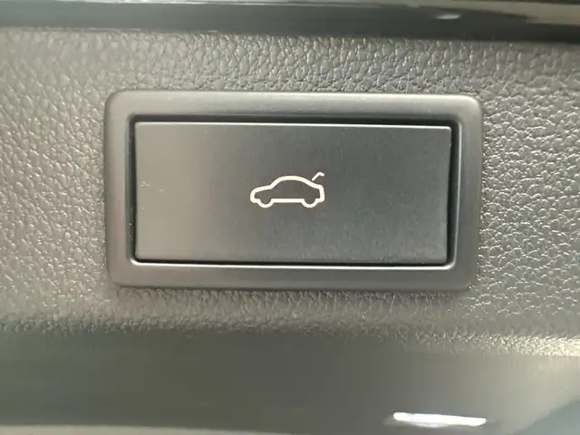 Skoda Superb view 9