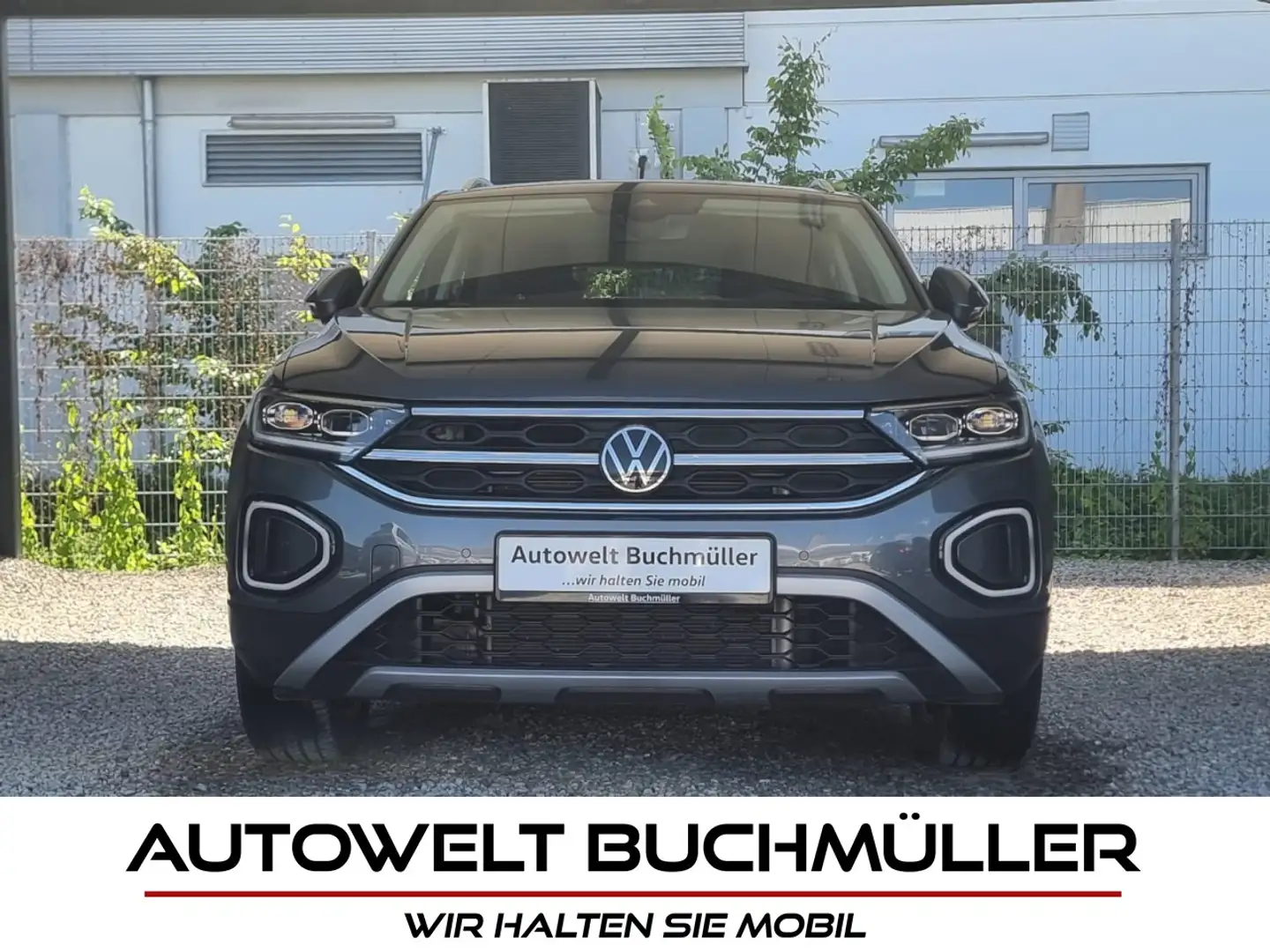 Volkswagen T-Roc 1.5 TSI,LEDER,VIRTUAL,KAMERA,ACC,NAVI Klima Navi Grau - 1