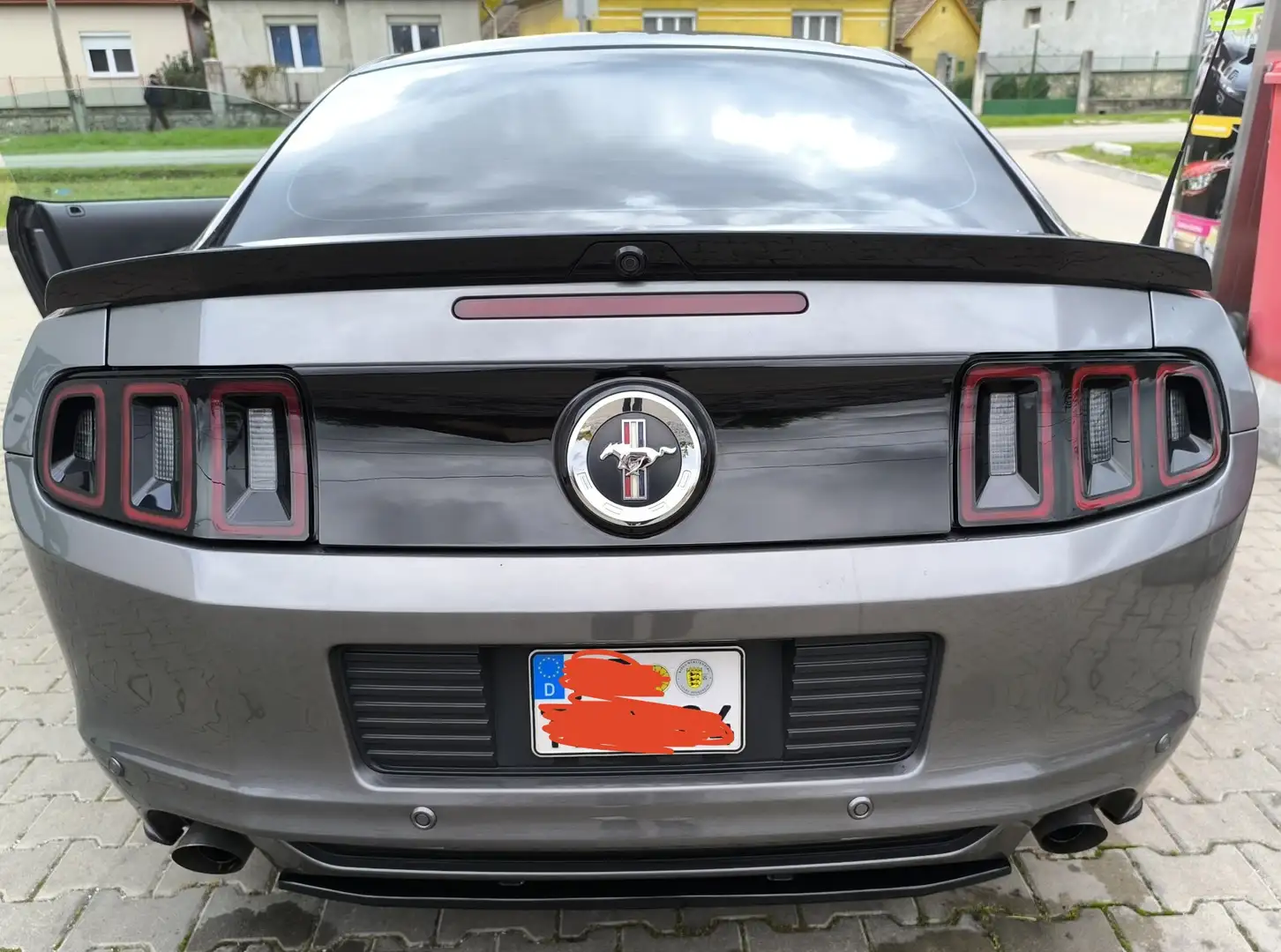 Ford Mustang 2.3 Eco Boost Aut. - 2