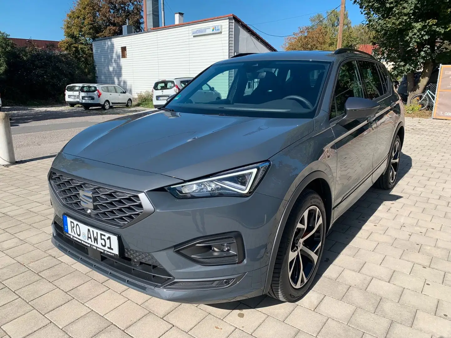 SEAT Tarraco 2.0 TSI 4Drive 245PS FR DSG Grau - 1