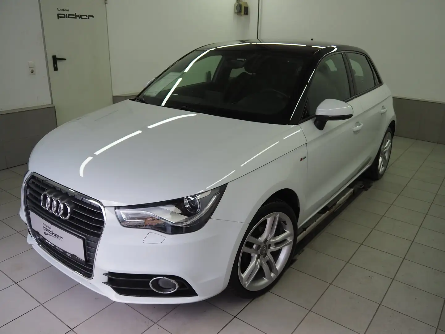 Audi A1 1.2 TFSI Ambition Weiß - 1