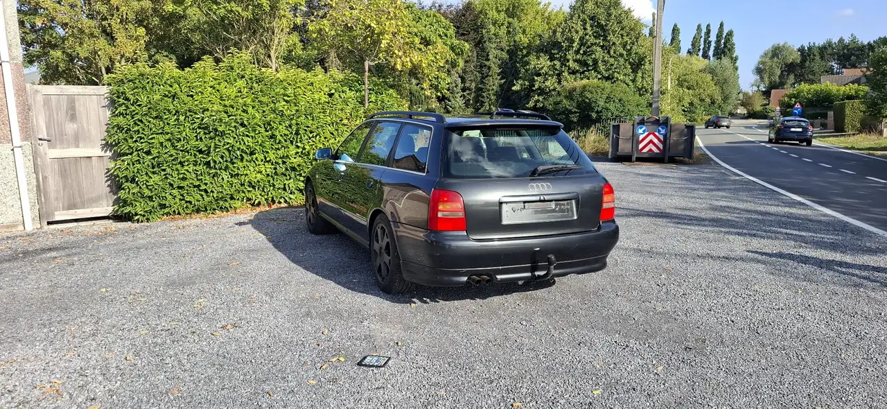 Audi A4 1.8 Turbo Quattro Advance, foto 4