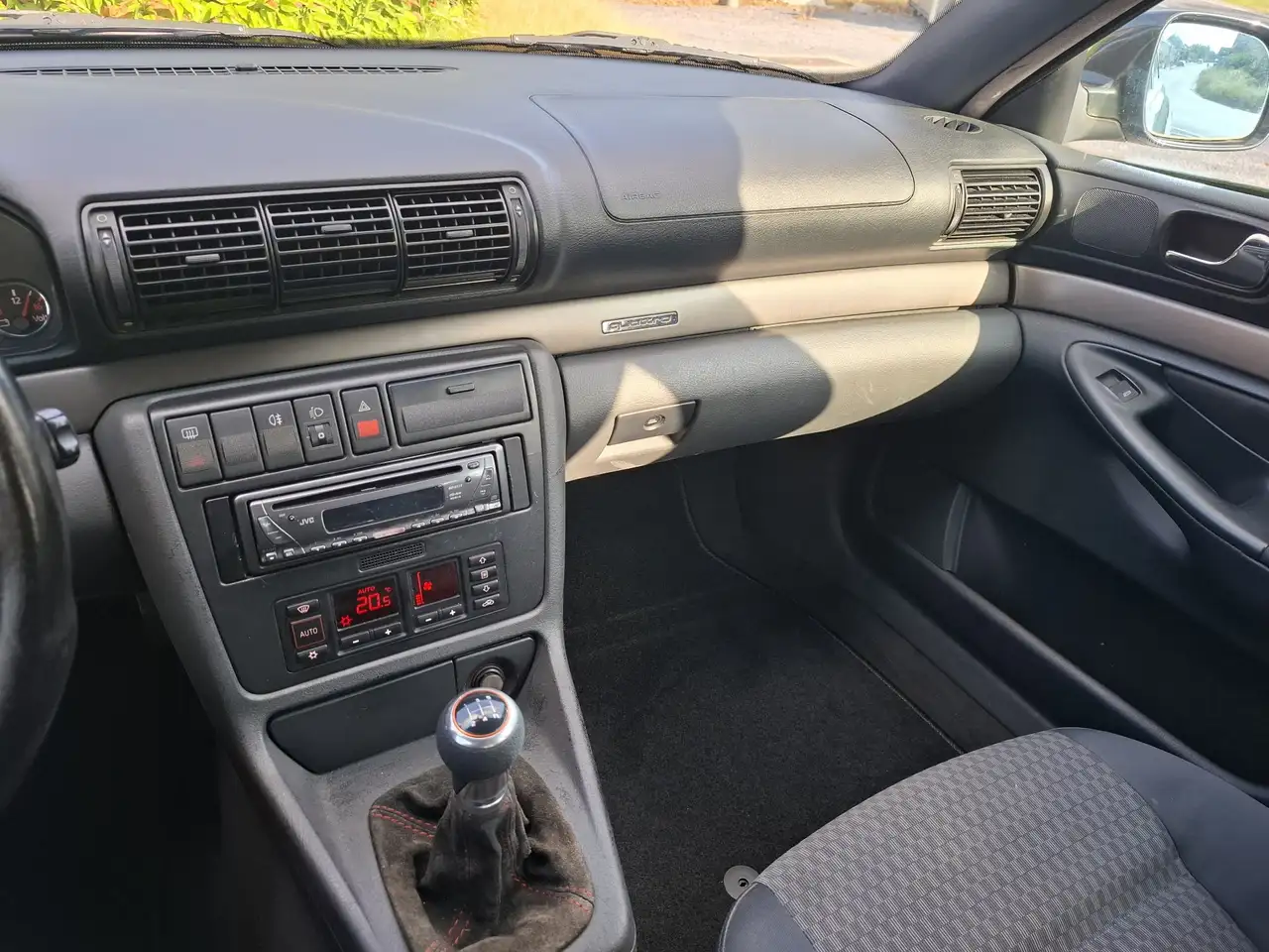 Audi A4 1.8 Turbo Quattro Advance, foto 11